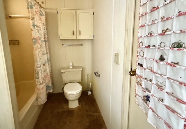 100 Hampton Road, Lot 201, Clearwater, Florida 33759, 2 Bedrooms Bedrooms, ,2 BathroomsBathrooms,55-Plus Mobile Home,For Sale,Hampton Road, Lot 201,3869