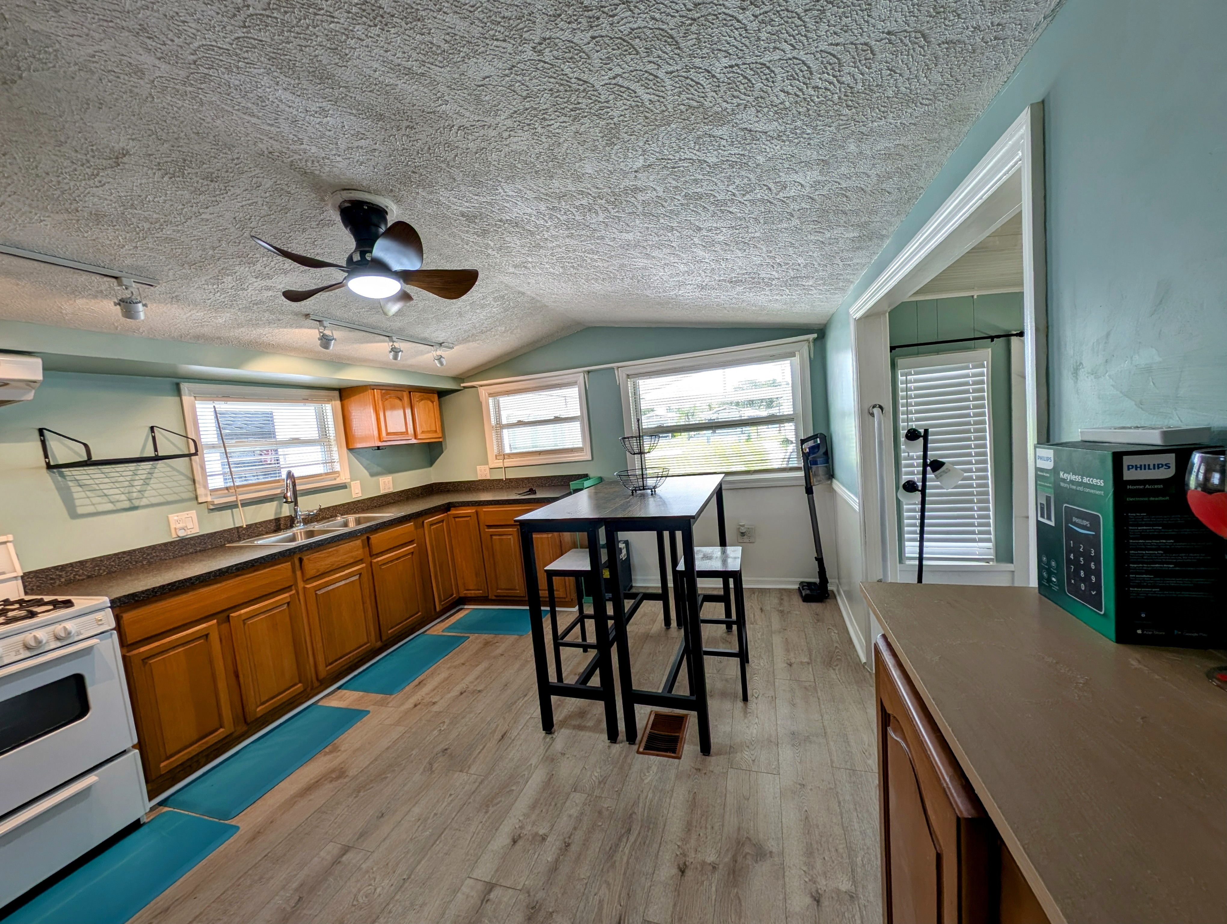 3731 Ali Ala Loop, Ruskin, Florida 33570, 1 Bedroom Bedrooms, ,1 BathroomBathrooms,All - Age Mobile Home,For Sale,Ali Ala Loop,3871