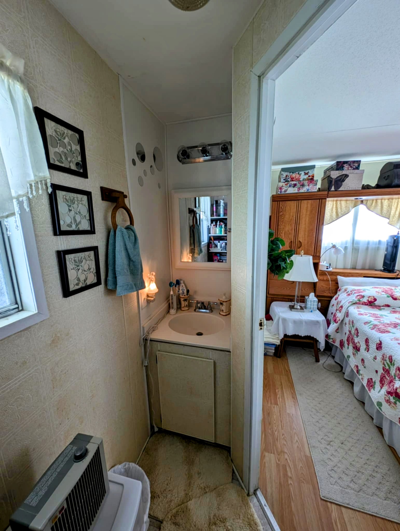 1650 Moonraker Drive, Ruskin, Florida 33570, 2 Bedrooms Bedrooms, ,2 BathroomsBathrooms,55-Plus Mobile Home,For Sale,Moonraker Drive,3873