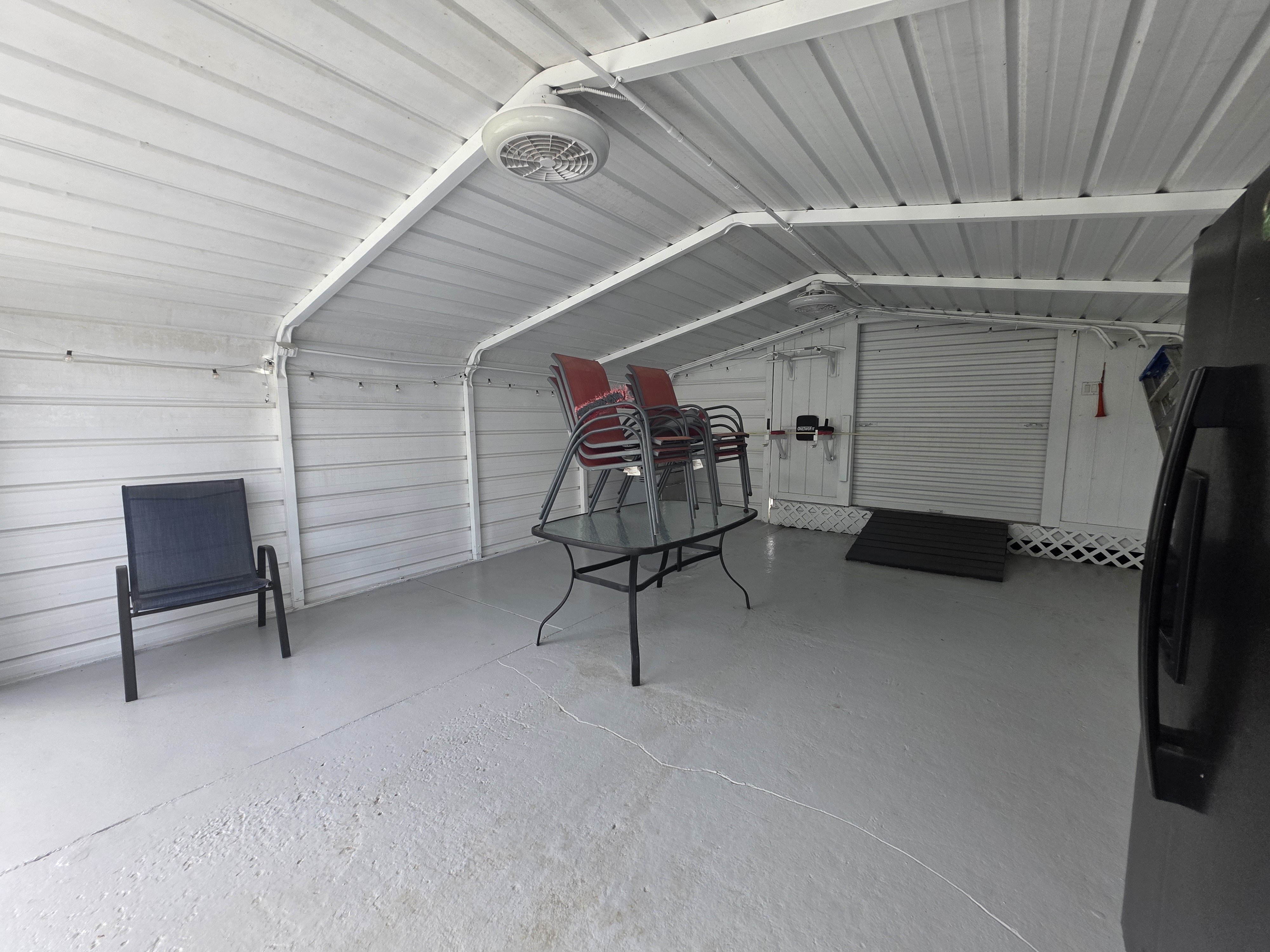 305 Magnolia Lane, Tampa, Florida 33610, 2 Bedrooms Bedrooms, ,2 BathroomsBathrooms,All - Age Mobile Home,For Sale,Magnolia Lane,3874