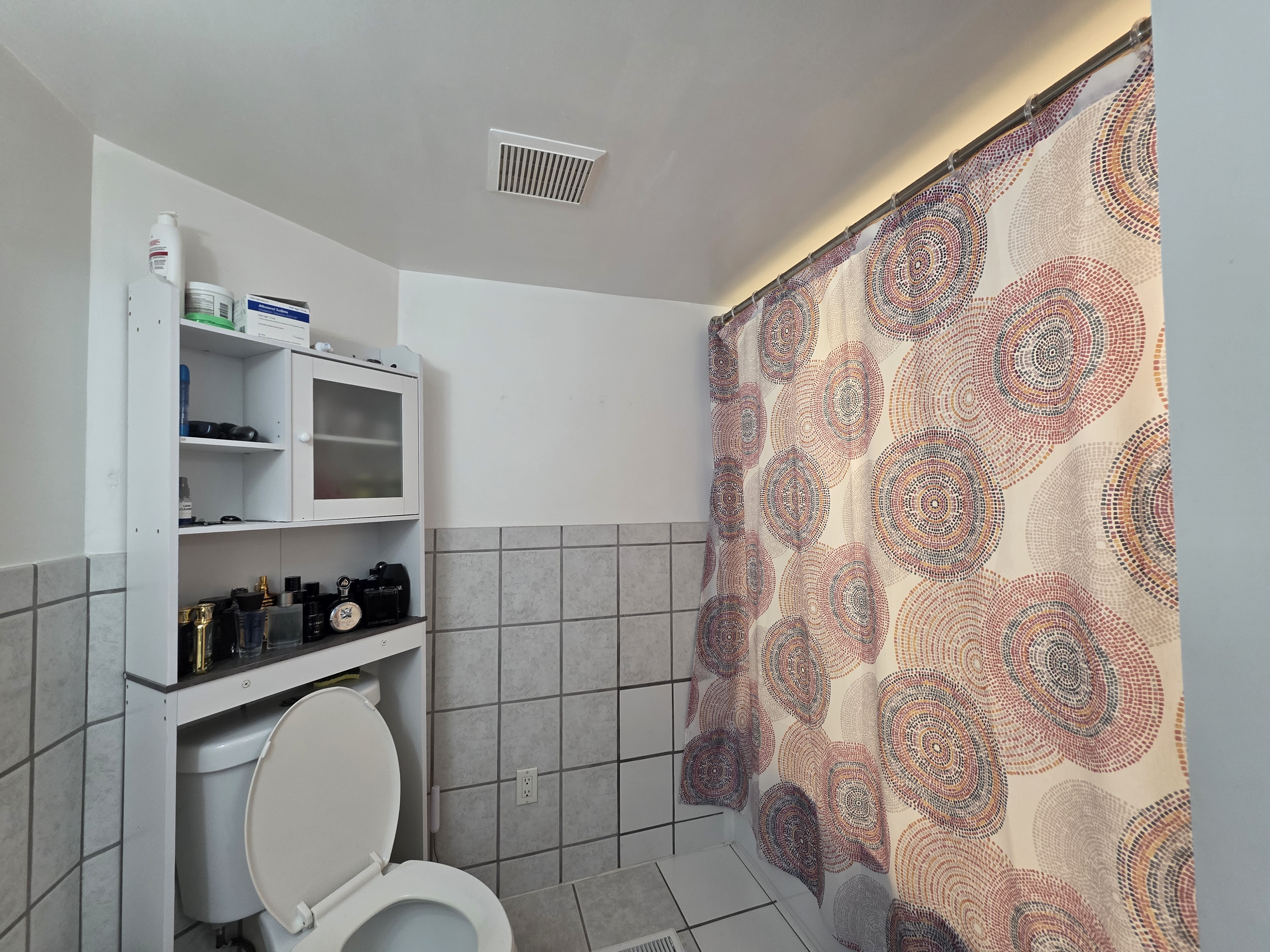 305 Magnolia Lane, Tampa, Florida 33610, 2 Bedrooms Bedrooms, ,2 BathroomsBathrooms,All - Age Mobile Home,For Sale,Magnolia Lane,3874