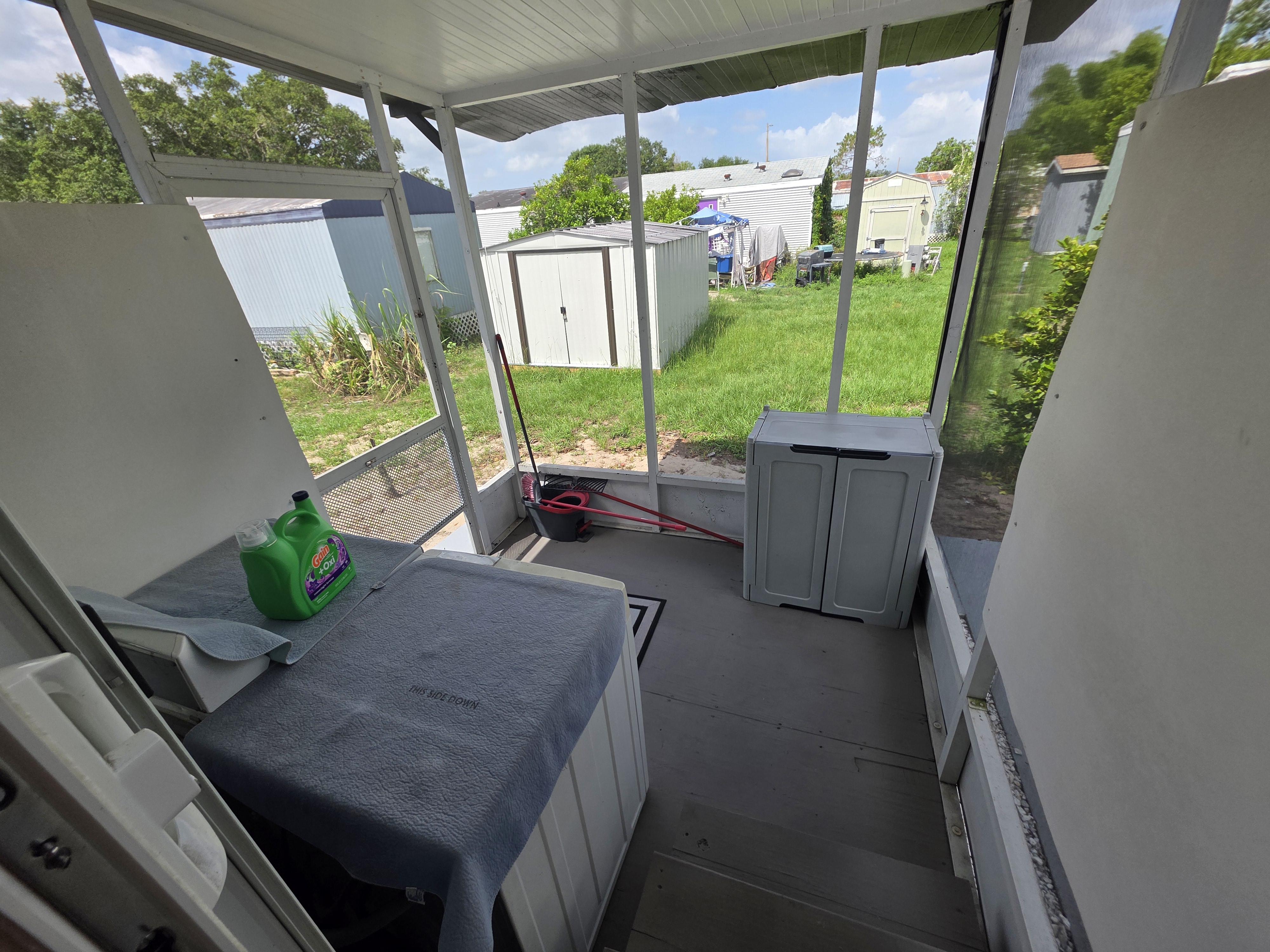 305 Magnolia Lane, Tampa, Florida 33610, 2 Bedrooms Bedrooms, ,2 BathroomsBathrooms,All - Age Mobile Home,For Sale,Magnolia Lane,3874