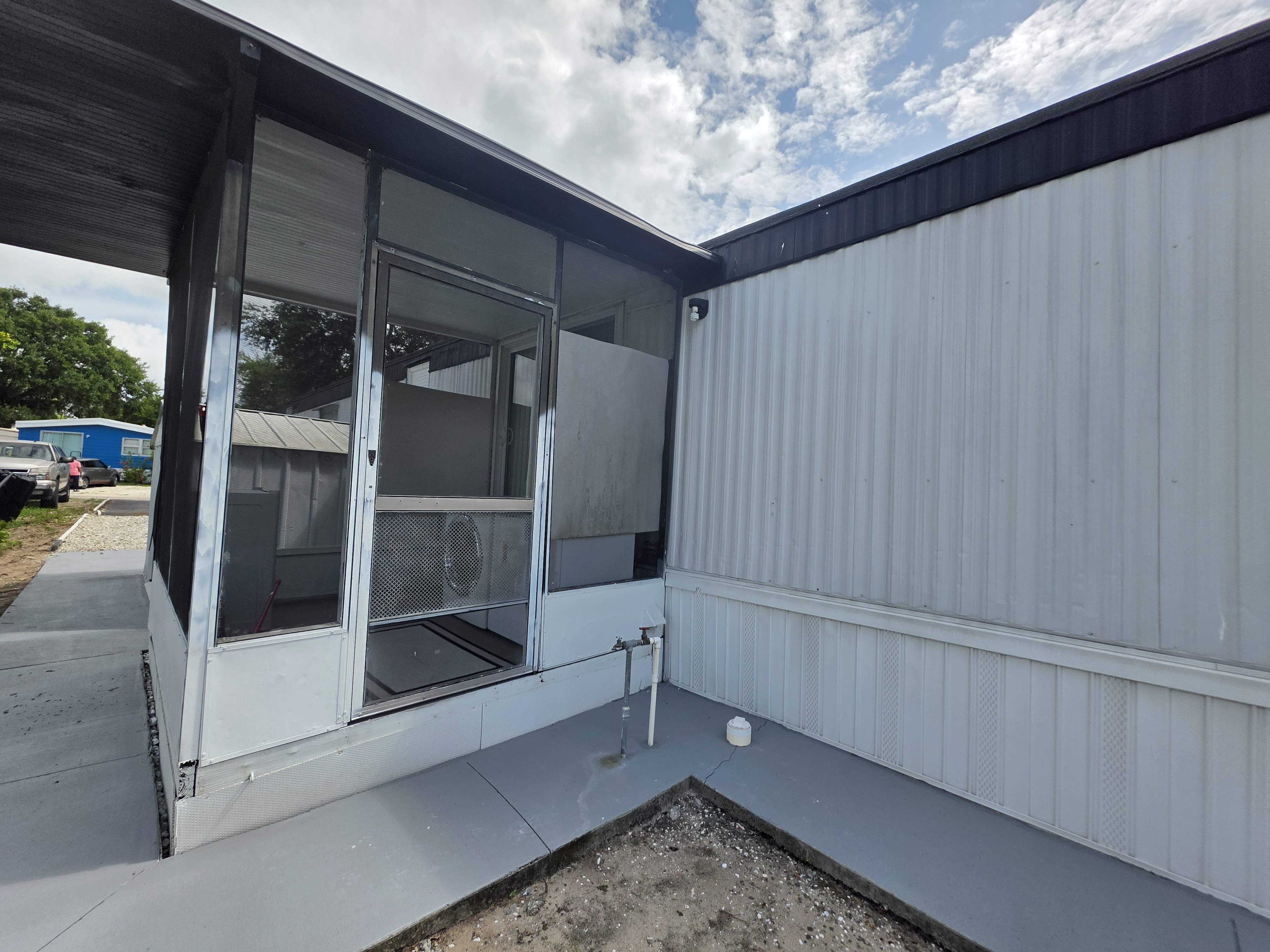 305 Magnolia Lane, Tampa, Florida 33610, 2 Bedrooms Bedrooms, ,2 BathroomsBathrooms,All - Age Mobile Home,For Sale,Magnolia Lane,3874