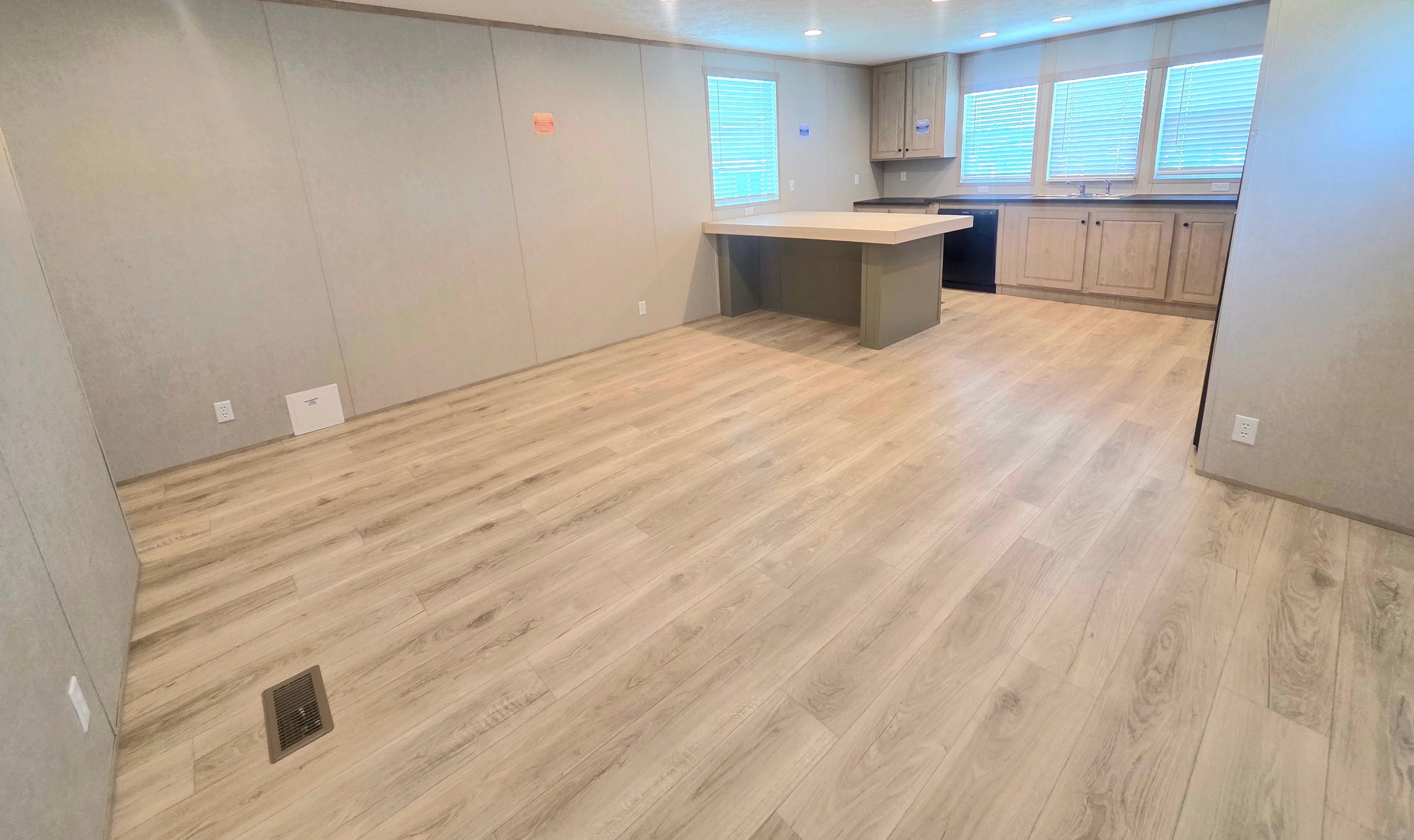 603 63rd Ave W, Site S11, Bradenton, Florida 34207, 2 Bedrooms Bedrooms, ,2 BathroomsBathrooms,55-Plus Mobile Home,For Sale,63rd Ave W, Site S11,3876