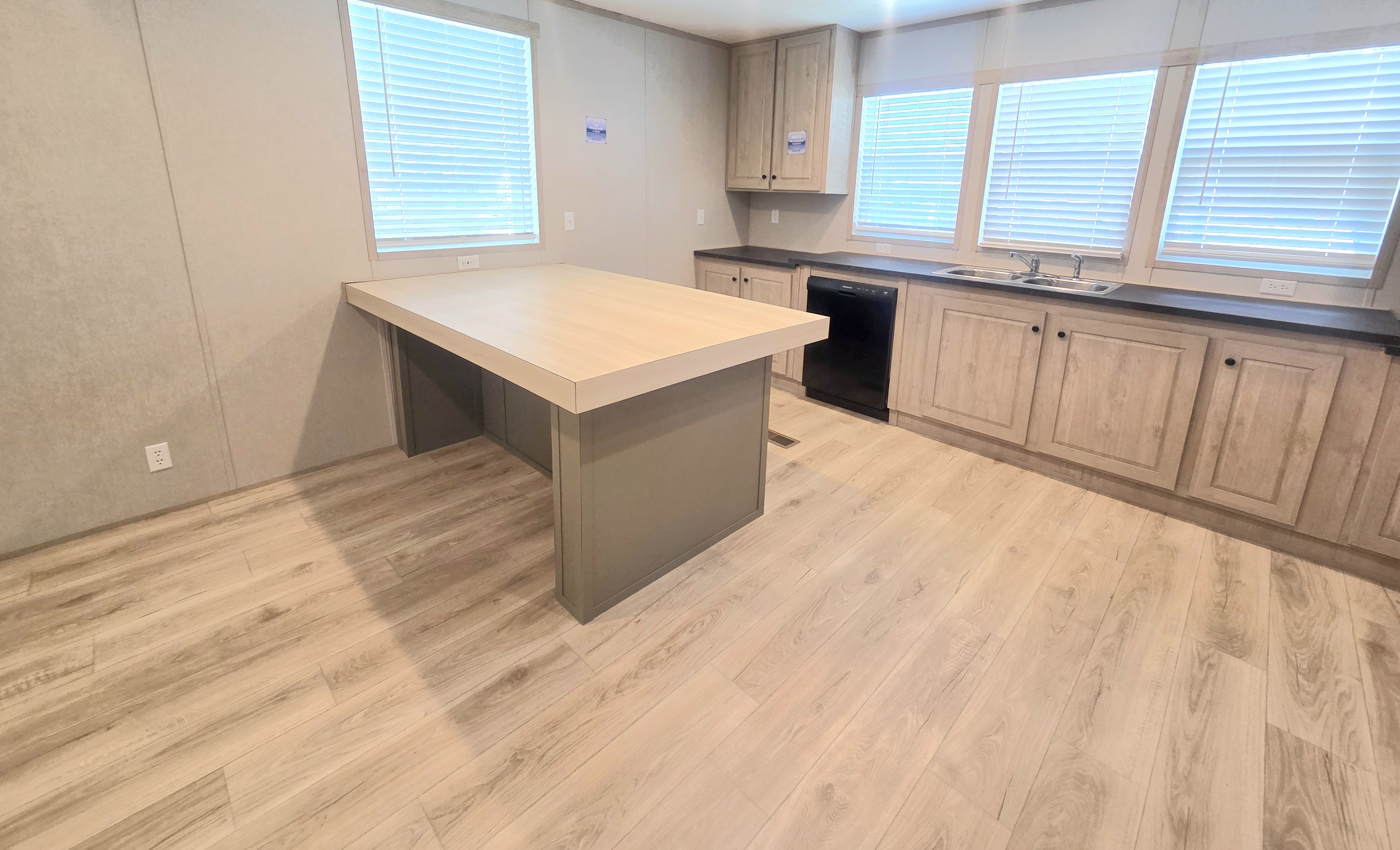 603 63rd Ave W, Site S11, Bradenton, Florida 34207, 2 Bedrooms Bedrooms, ,2 BathroomsBathrooms,55-Plus Mobile Home,For Sale,63rd Ave W, Site S11,3876