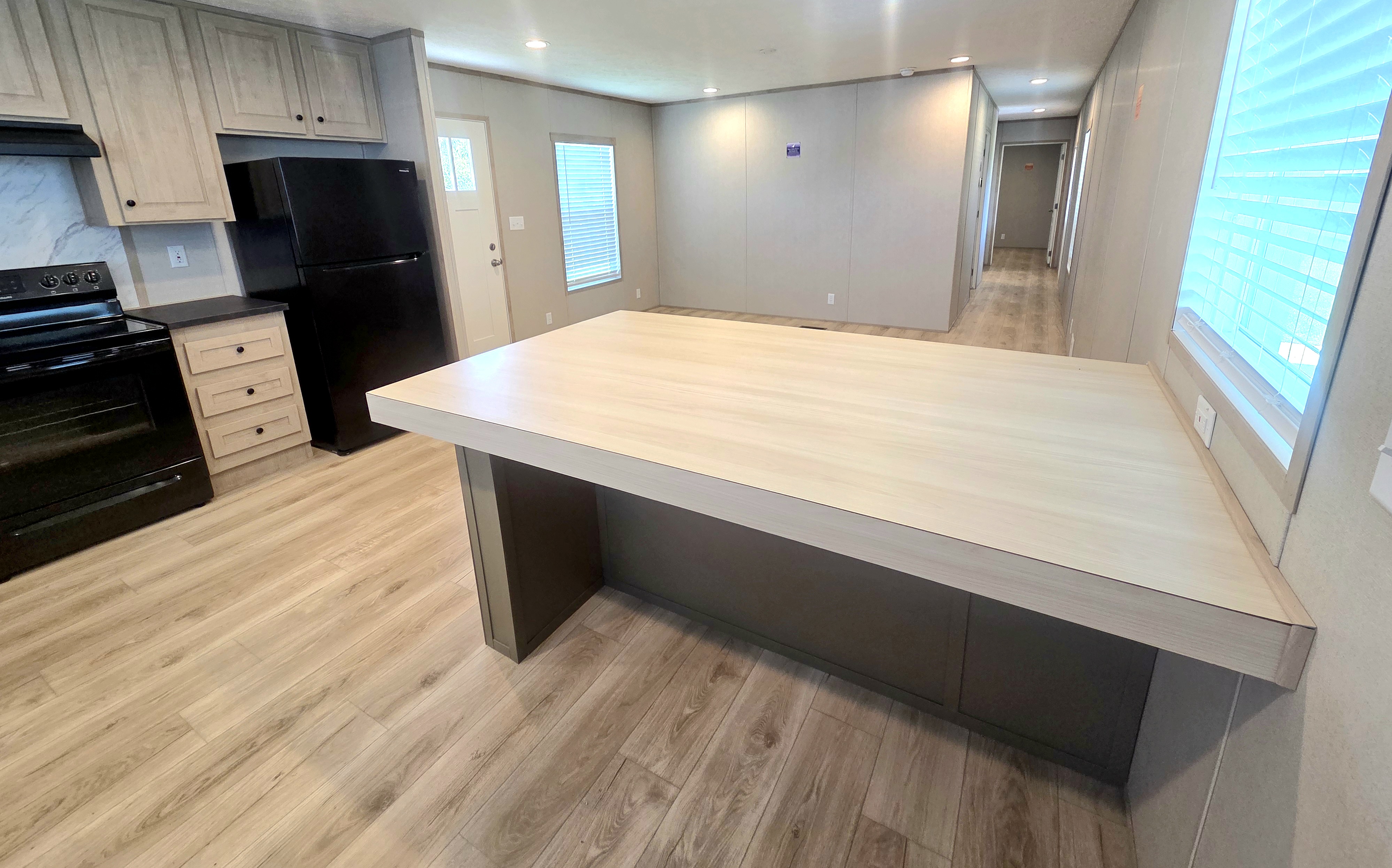 603 63rd Ave W, Site S11, Bradenton, Florida 34207, 2 Bedrooms Bedrooms, ,2 BathroomsBathrooms,55-Plus Mobile Home,For Sale,63rd Ave W, Site S11,3876