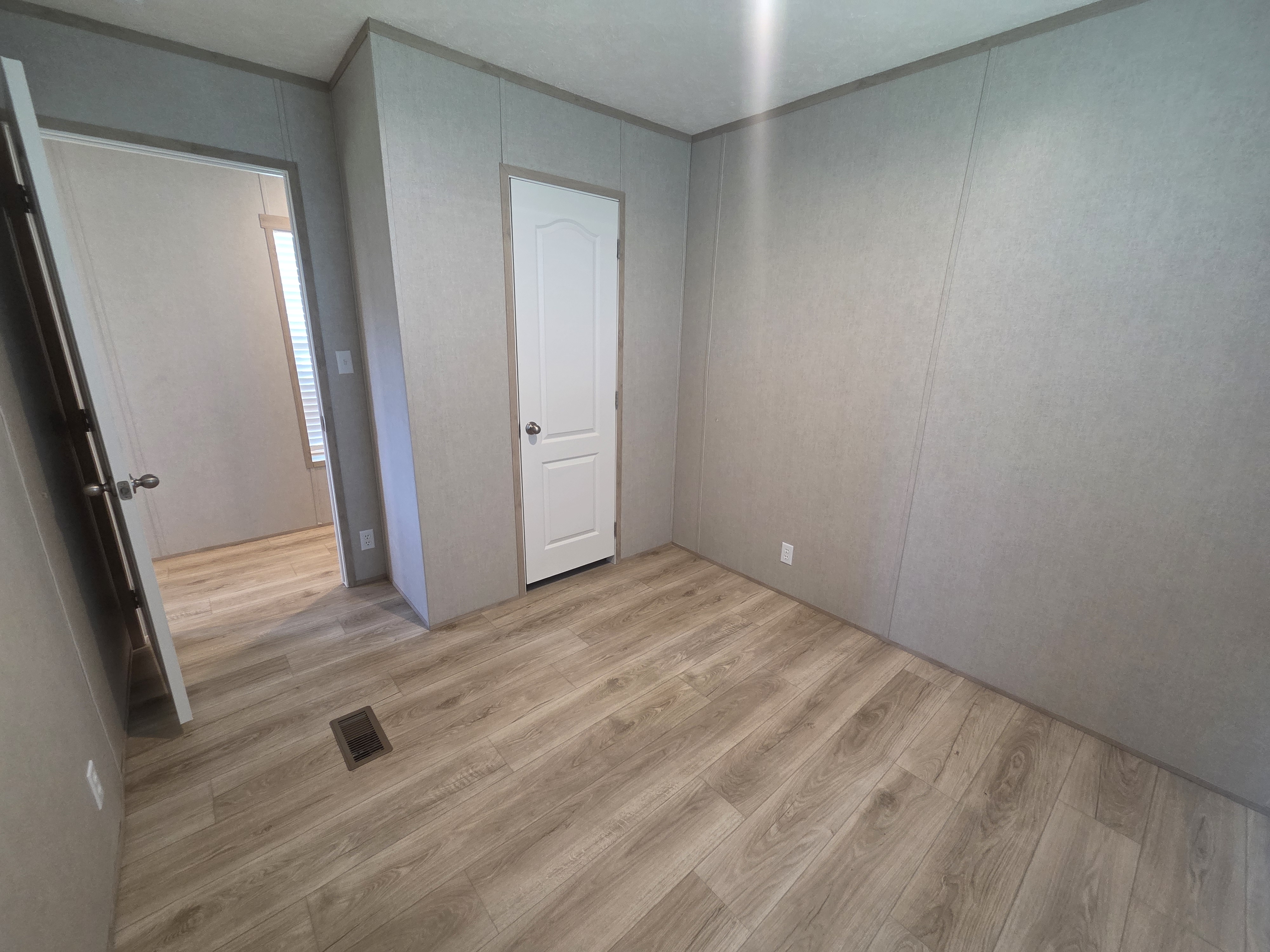 603 63rd Ave W, Site S11, Bradenton, Florida 34207, 2 Bedrooms Bedrooms, ,2 BathroomsBathrooms,55-Plus Mobile Home,For Sale,63rd Ave W, Site S11,3876