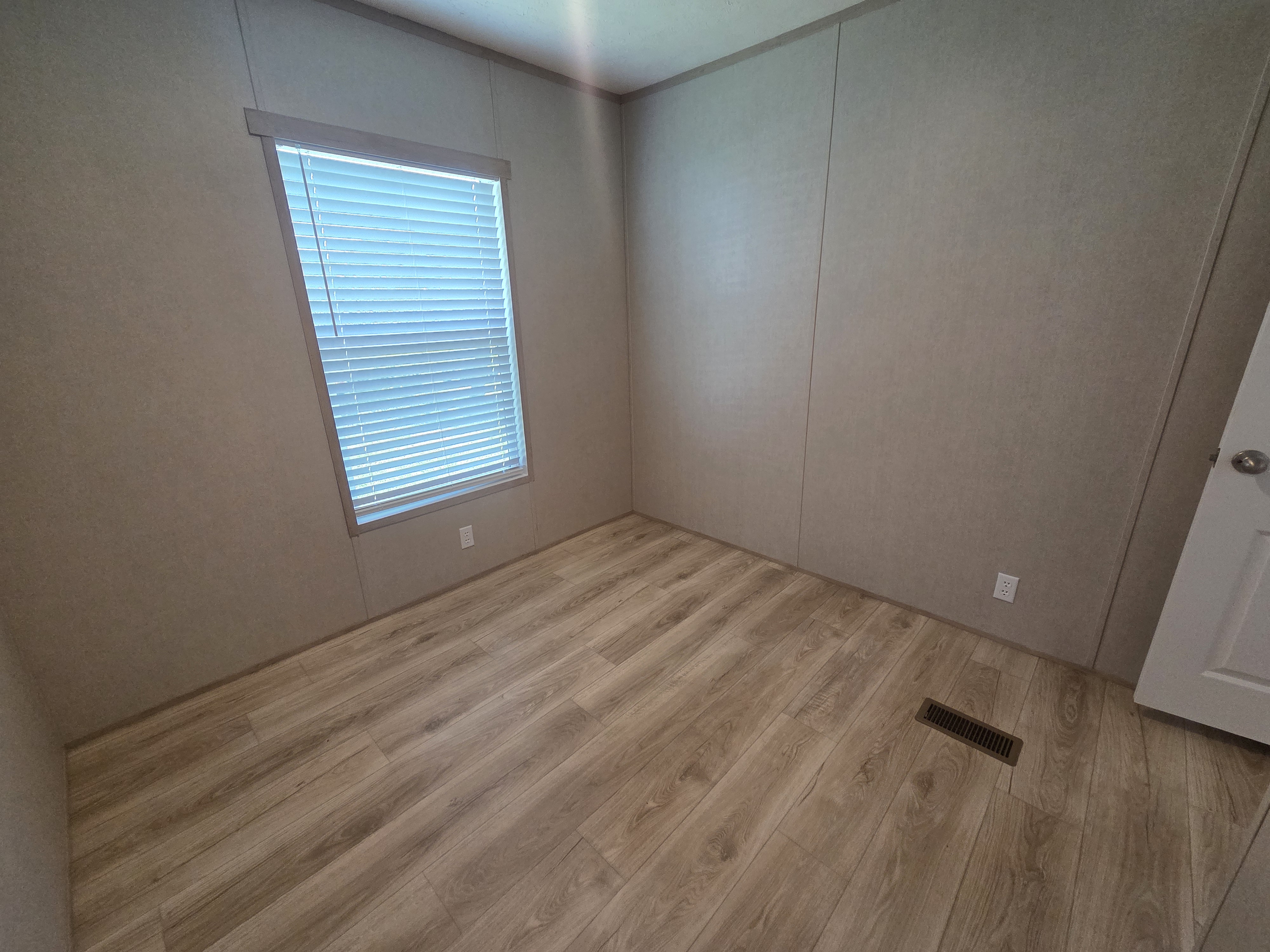 603 63rd Ave W, Site S11, Bradenton, Florida 34207, 2 Bedrooms Bedrooms, ,2 BathroomsBathrooms,55-Plus Mobile Home,For Sale,63rd Ave W, Site S11,3876