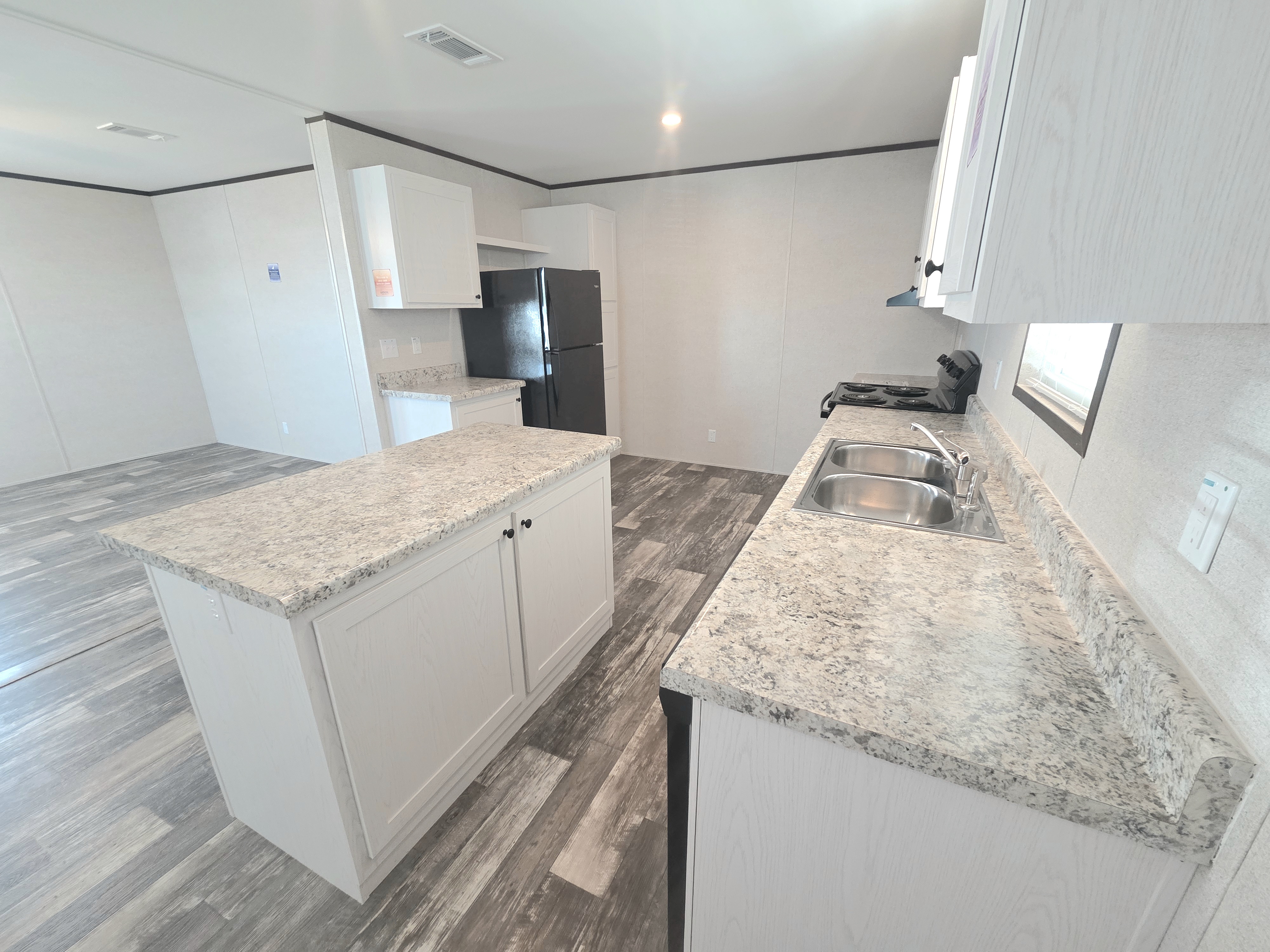 603 63rd Ave W, Site J18, Bradenton, Florida 34207, 3 Bedrooms Bedrooms, ,2 BathroomsBathrooms,All - Age Mobile Home,For Sale,63rd Ave W, Site J18,3877