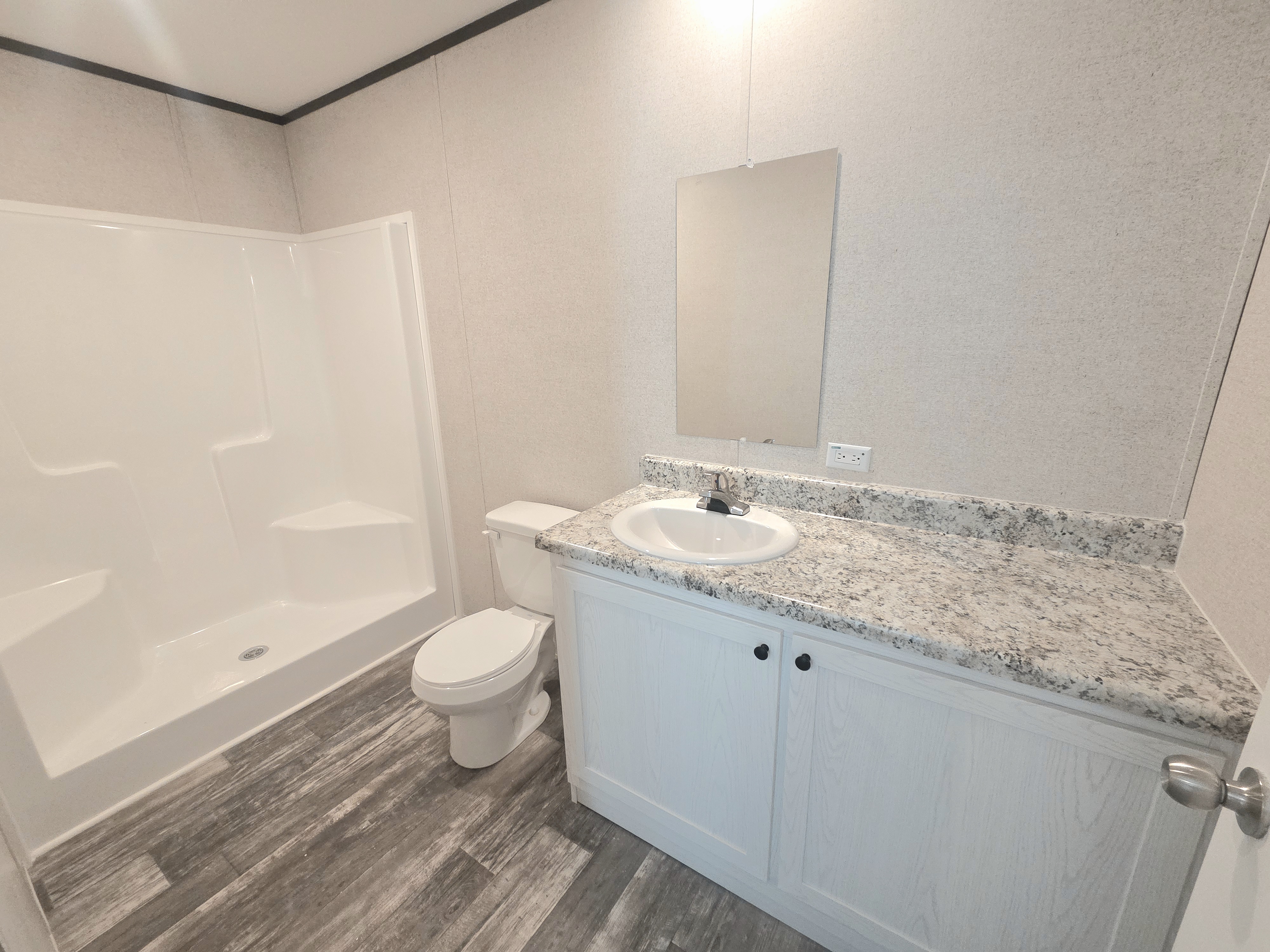 603 63rd Ave W, Site J18, Bradenton, Florida 34207, 3 Bedrooms Bedrooms, ,2 BathroomsBathrooms,All - Age Mobile Home,For Sale,63rd Ave W, Site J18,3877