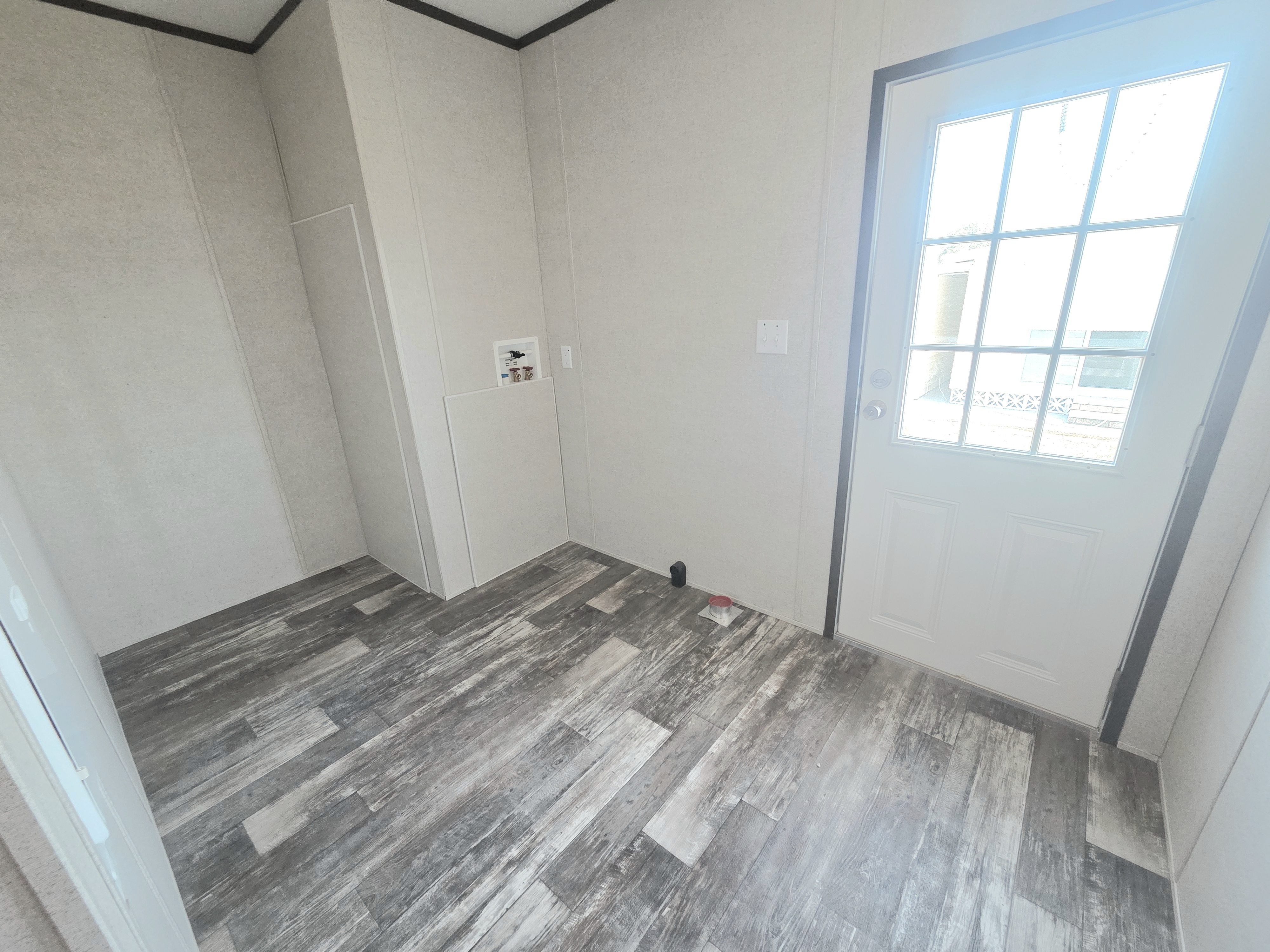 603 63rd Ave W, Site J18, Bradenton, Florida 34207, 3 Bedrooms Bedrooms, ,2 BathroomsBathrooms,All - Age Mobile Home,For Sale,63rd Ave W, Site J18,3877