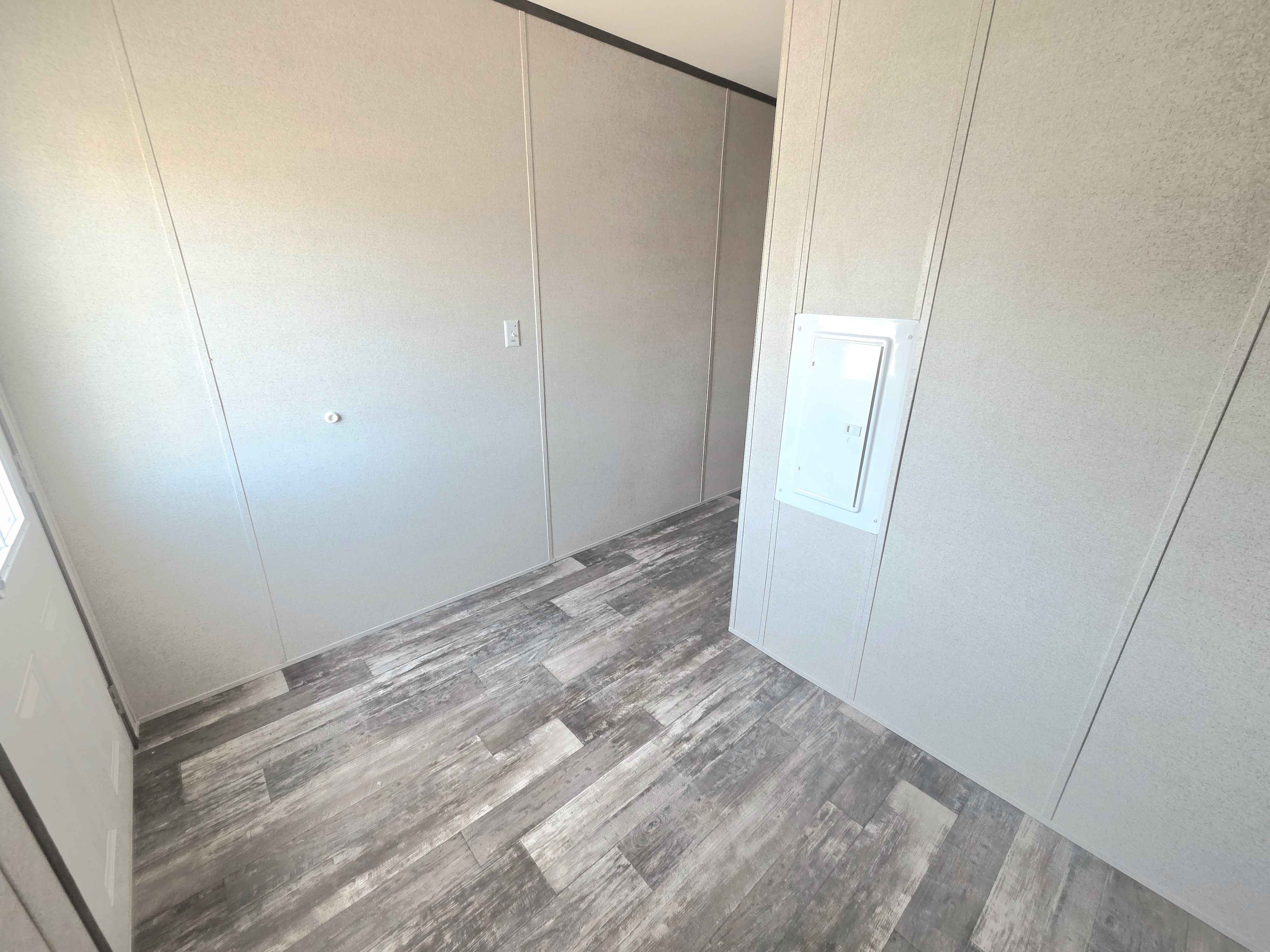 603 63rd Ave W, Site J18, Bradenton, Florida 34207, 3 Bedrooms Bedrooms, ,2 BathroomsBathrooms,All - Age Mobile Home,For Sale,63rd Ave W, Site J18,3877