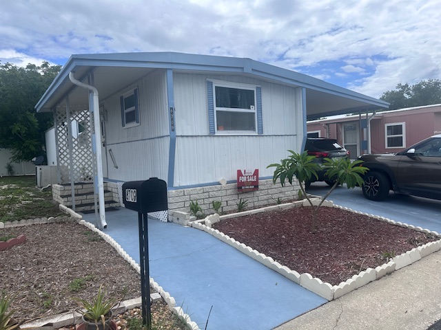 6709 Lamprey Lane, New Port Richey, Florida 34653, 2 Bedrooms Bedrooms, ,1 BathroomBathrooms,55-Plus Mobile Home,For Sale,Lamprey Lane,3878