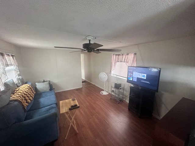 6709 Lamprey Lane, New Port Richey, Florida 34653, 2 Bedrooms Bedrooms, ,1 BathroomBathrooms,55-Plus Mobile Home,For Sale,Lamprey Lane,3878