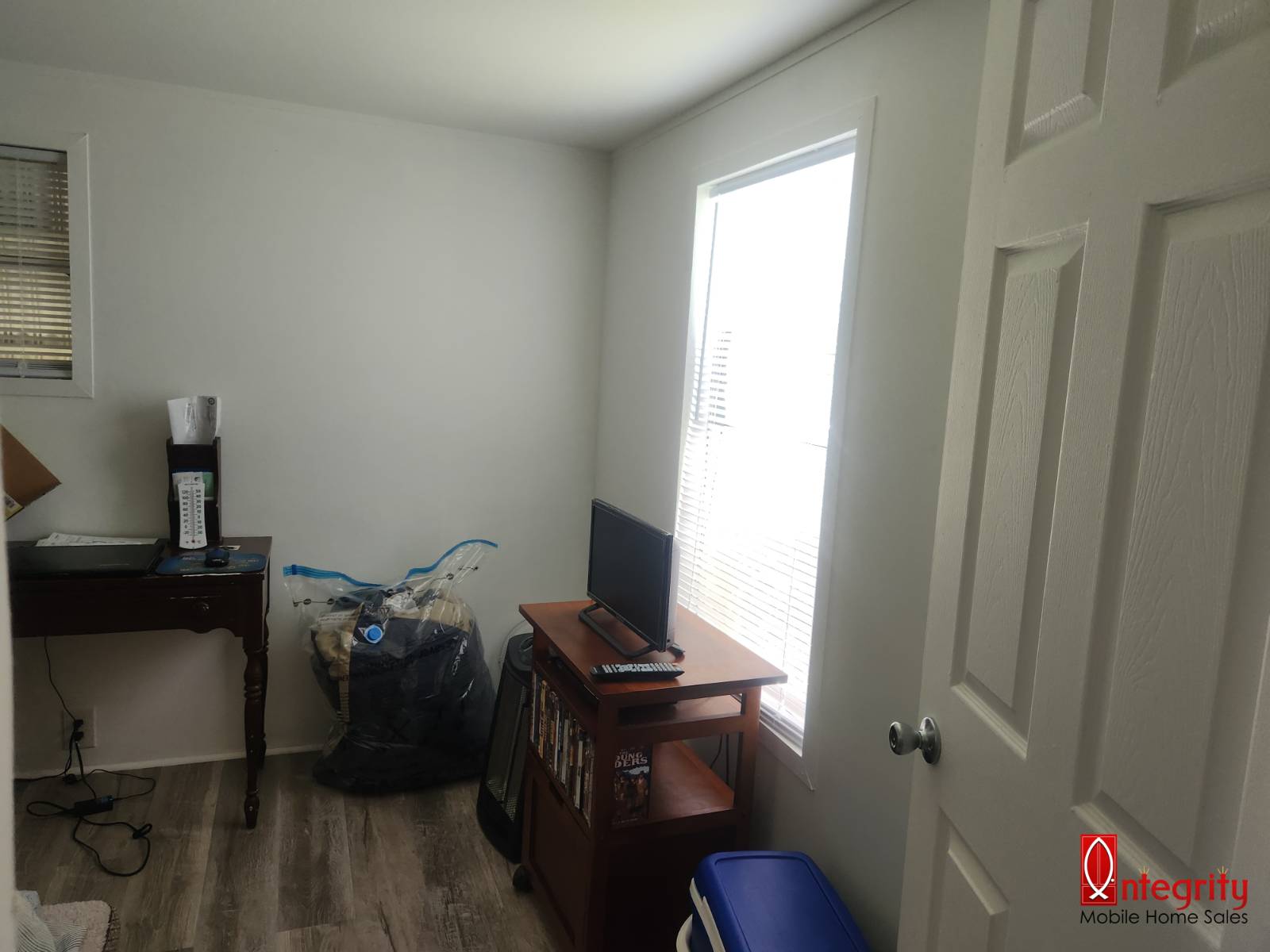 5619 Weather Vane Street, Bradenton, Florida 34203, 2 Bedrooms Bedrooms, ,1 BathroomBathrooms,55-Plus Mobile Home,For Sale,Weather Vane Street,3879