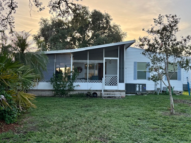 100 Hampton Road, Lot 245, Clearwater, Florida 33759, 2 Bedrooms Bedrooms, ,2 BathroomsBathrooms,55-Plus Mobile Home,For Sale,Hampton Road, Lot 245,3881