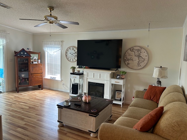 6613 John Avenue, Ellenton, Florida 34222, 2 Bedrooms Bedrooms, ,2 BathroomsBathrooms,55-Plus Mobile Home,For Sale,John Avenue,3886