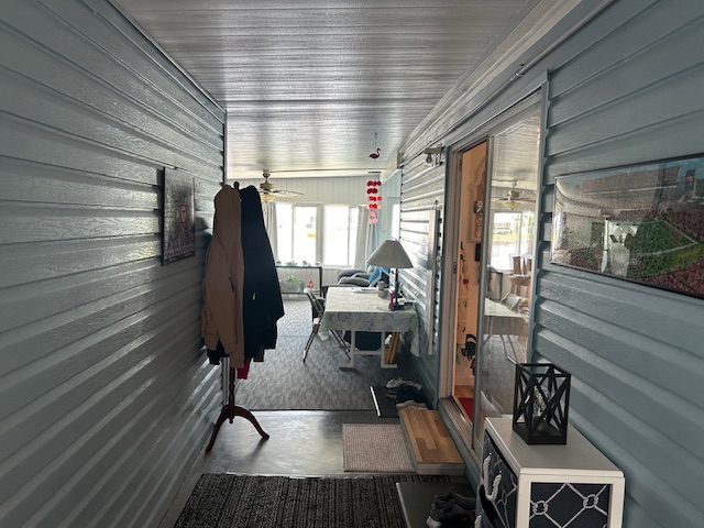 6613 John Avenue, Ellenton, Florida 34222, 2 Bedrooms Bedrooms, ,2 BathroomsBathrooms,55-Plus Mobile Home,For Sale,John Avenue,3886