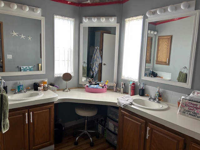 6613 John Avenue, Ellenton, Florida 34222, 2 Bedrooms Bedrooms, ,2 BathroomsBathrooms,55-Plus Mobile Home,For Sale,John Avenue,3886