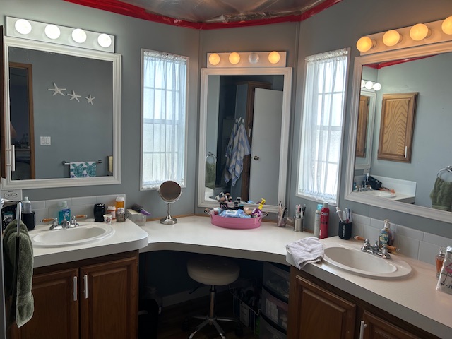 6613 John Avenue, Ellenton, Florida 34222, 2 Bedrooms Bedrooms, ,2 BathroomsBathrooms,55-Plus Mobile Home,For Sale,John Avenue,3886