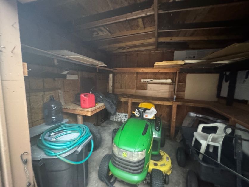 3305 Skyview Drive, Lot 9, Lakeland, Florida 33801, 2 Bedrooms Bedrooms, ,2 BathroomsBathrooms,55-Plus Mobile Home,For Sale,Skyview Drive, Lot 9,3887