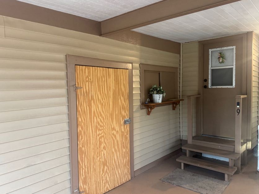 3305 Skyview Drive, Lot 9, Lakeland, Florida 33801, 2 Bedrooms Bedrooms, ,2 BathroomsBathrooms,55-Plus Mobile Home,For Sale,Skyview Drive, Lot 9,3887