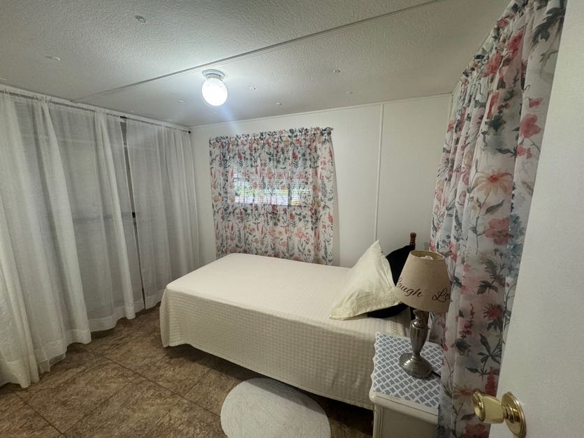 3305 Skyview Drive, Lot 9, Lakeland, Florida 33801, 2 Bedrooms Bedrooms, ,2 BathroomsBathrooms,55-Plus Mobile Home,For Sale,Skyview Drive, Lot 9,3887