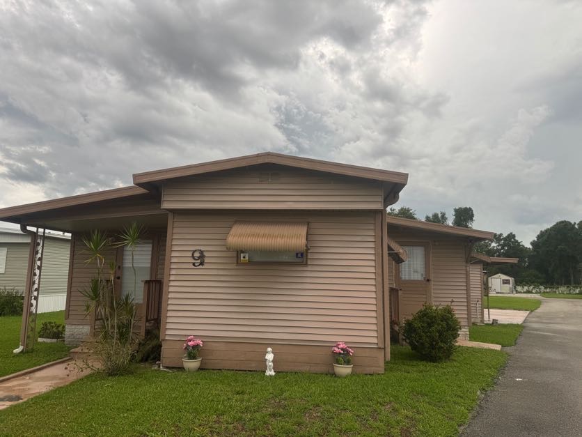 3305 Skyview Drive, Lot 9, Lakeland, Florida 33801, 2 Bedrooms Bedrooms, ,2 BathroomsBathrooms,55-Plus Mobile Home,For Sale,Skyview Drive, Lot 9,3887