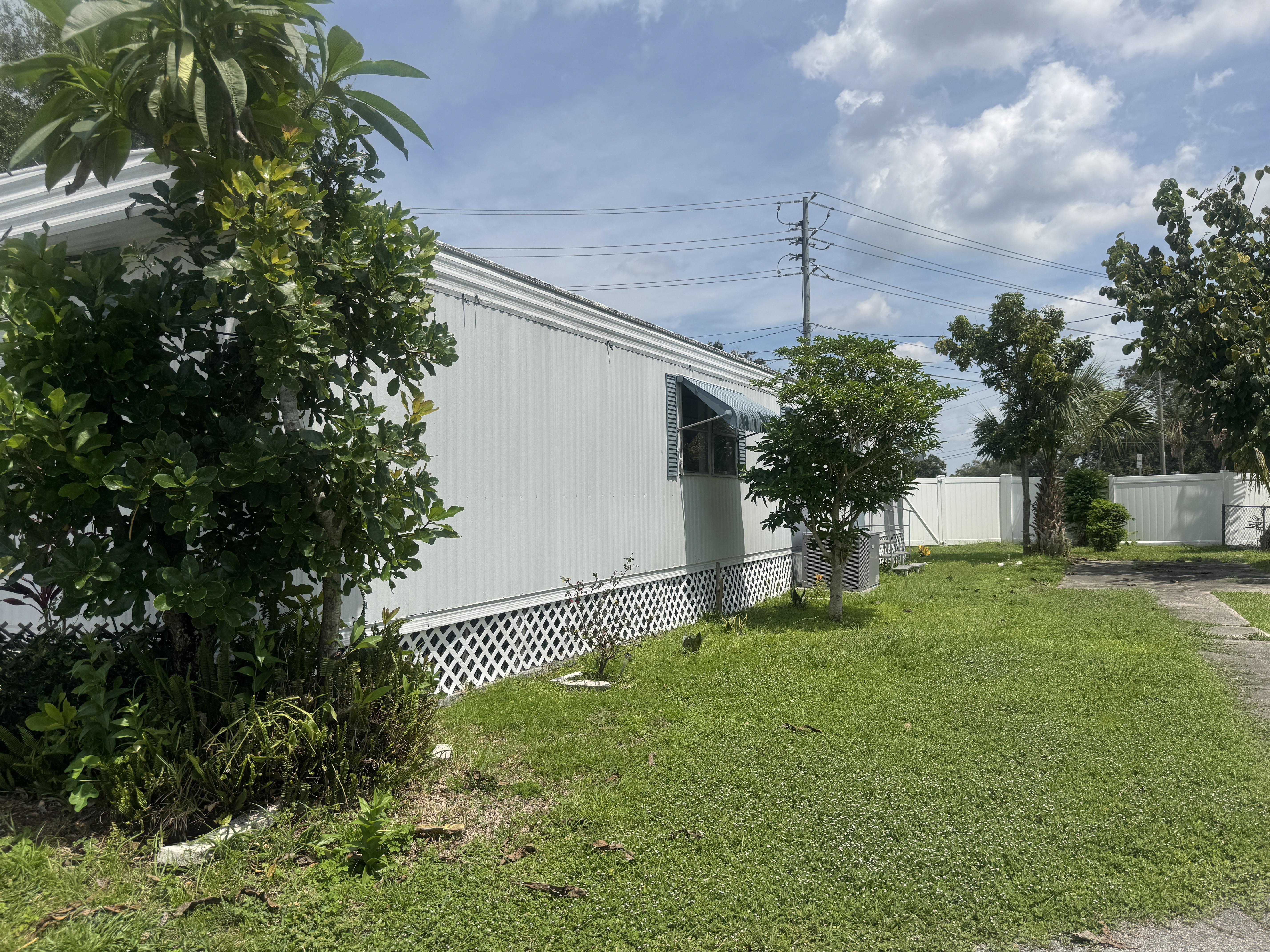 3305 Skyview Drive, Lot 3, Lakeland, Florida 33801, 2 Bedrooms Bedrooms, ,1 BathroomBathrooms,55-Plus Mobile Home,For Sale,Skyview Drive, Lot 3,3890