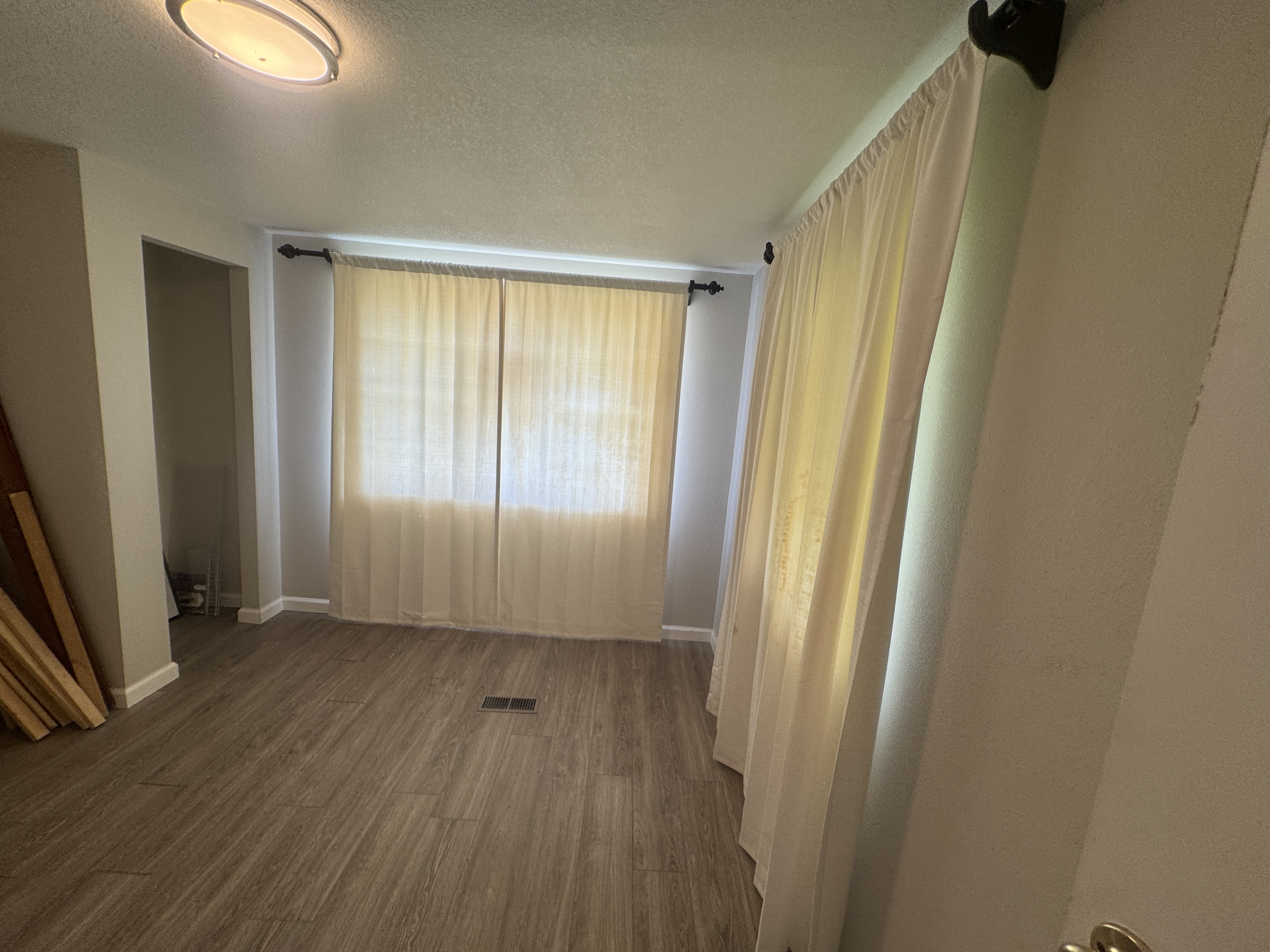 3305 Skyview Drive, Lot 3, Lakeland, Florida 33801, 2 Bedrooms Bedrooms, ,1 BathroomBathrooms,55-Plus Mobile Home,For Sale,Skyview Drive, Lot 3,3890