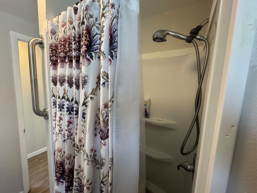 3305 Skyview Drive, Lot 3, Lakeland, Florida 33801, 2 Bedrooms Bedrooms, ,1 BathroomBathrooms,55-Plus Mobile Home,For Sale,Skyview Drive, Lot 3,3890