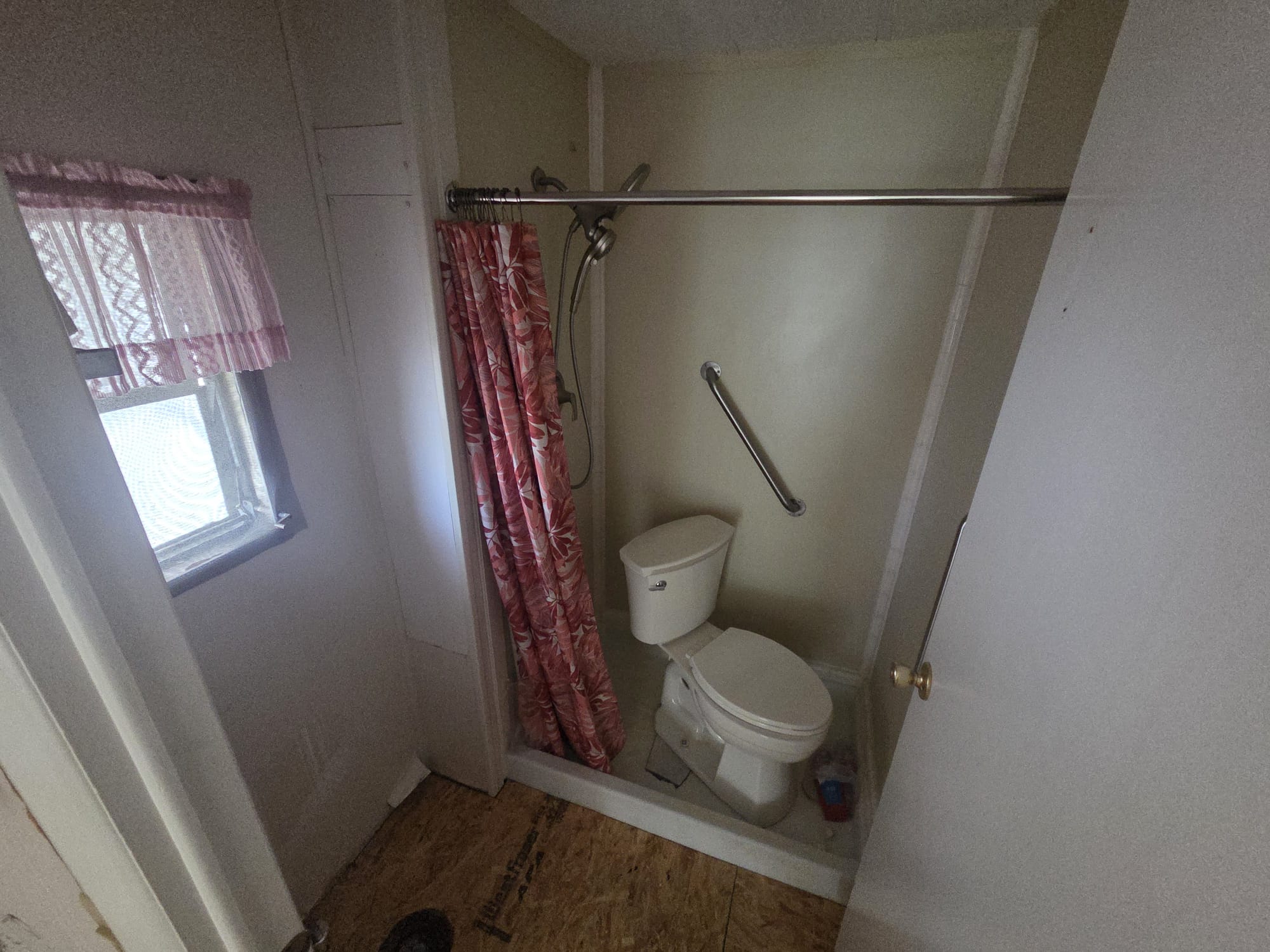 12100 Seminole Blvd, Lot 211, Largo, Florida 33778, 2 Bedrooms Bedrooms, ,2 BathroomsBathrooms,55-Plus Mobile Home,For Sale,Seminole Blvd, Lot 211,3892