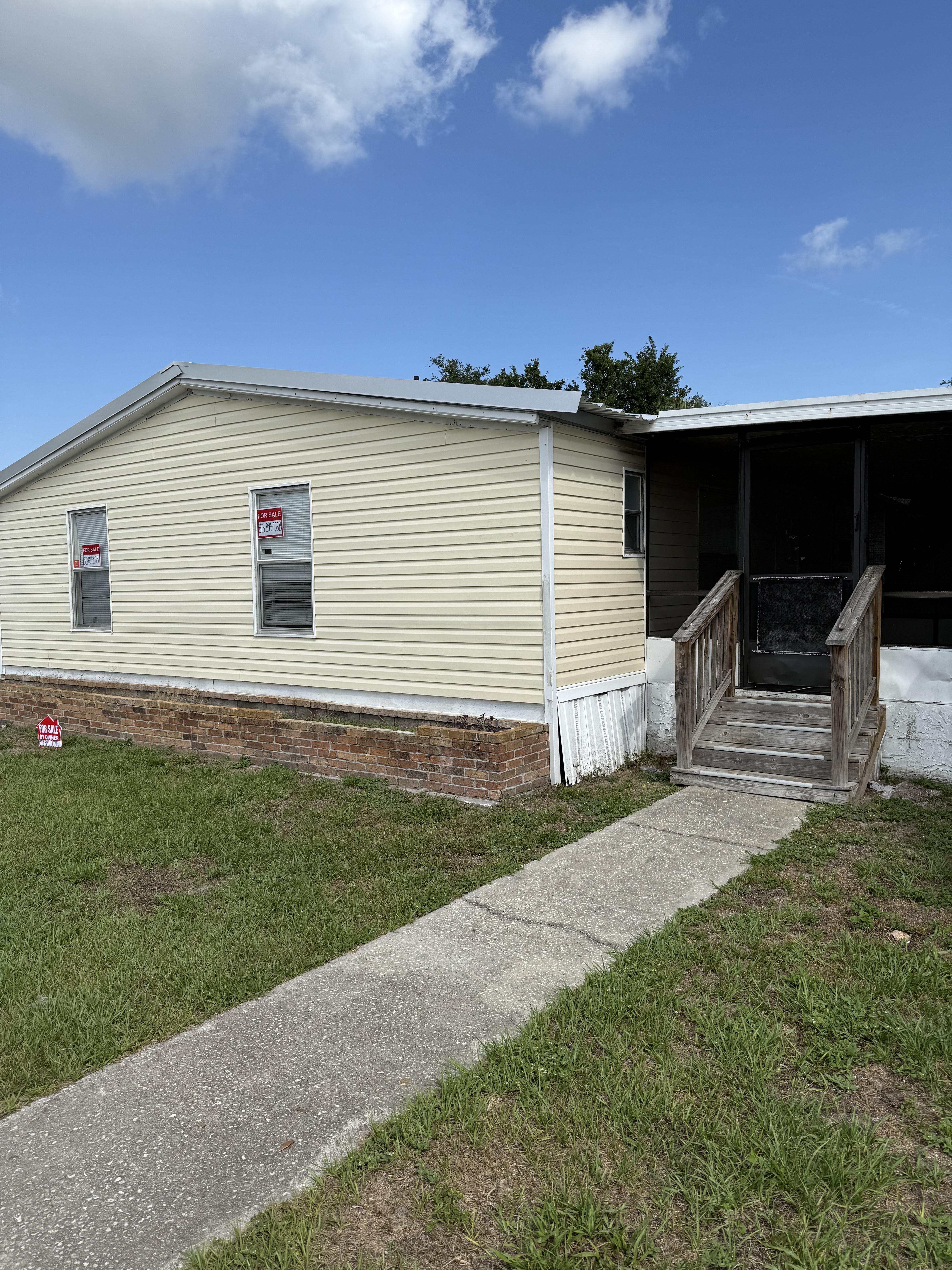8750 Symmes Road, Lot 109, Gibsonton, Florida 33534, 3 Bedrooms Bedrooms, ,2 BathroomsBathrooms,All - Age Mobile Home,For Sale,Symmes Road, Lot 109,3901