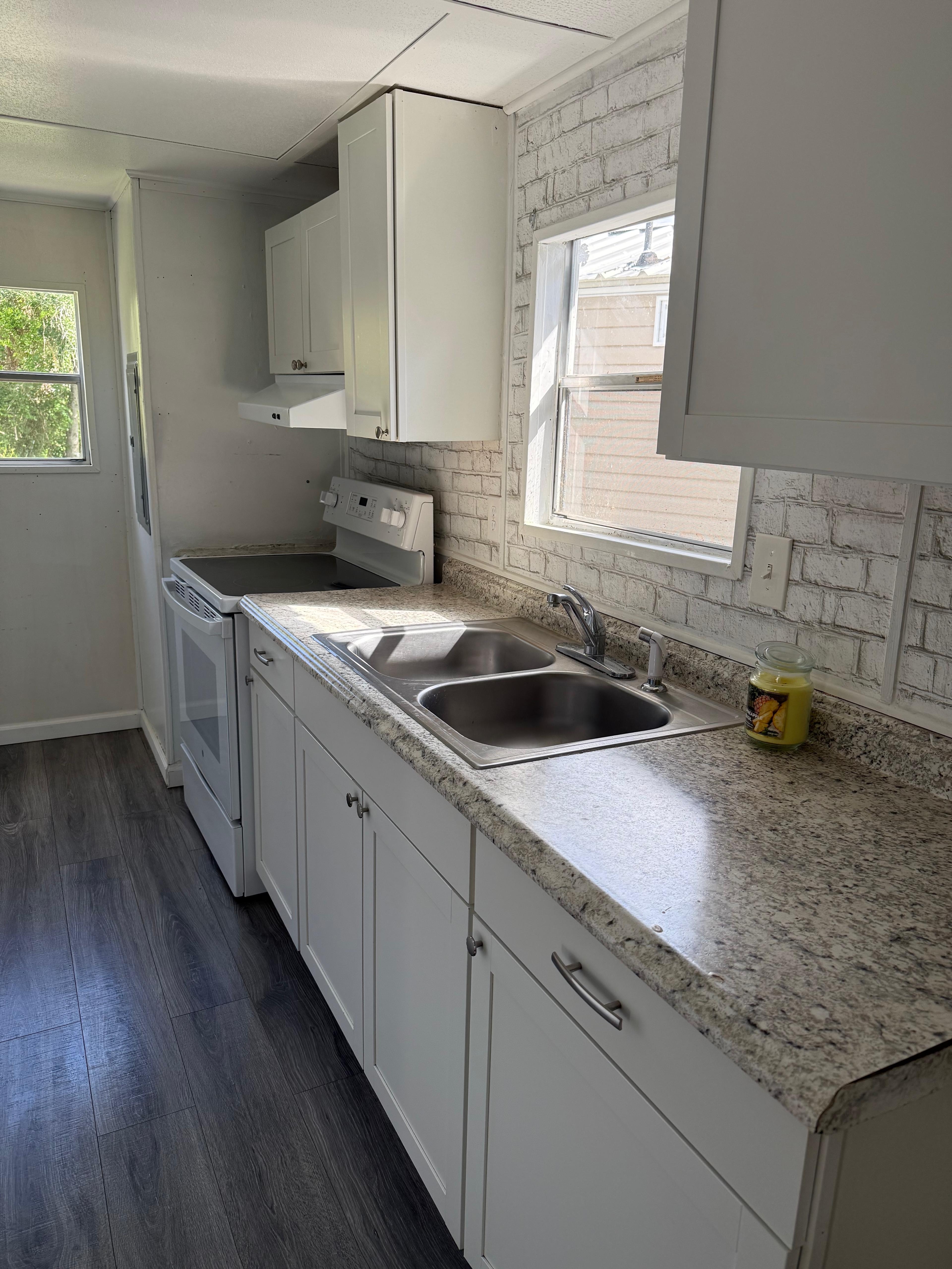 8750 Symmes Road, Lot 109, Gibsonton, Florida 33534, 3 Bedrooms Bedrooms, ,2 BathroomsBathrooms,All - Age Mobile Home,For Sale,Symmes Road, Lot 109,3901