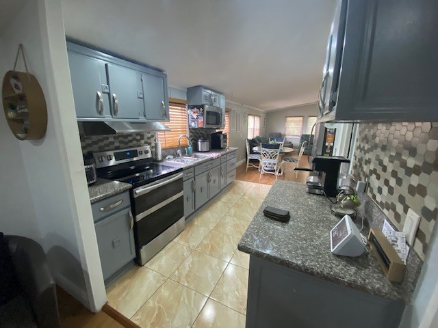 14264 Acorn Ridge Drive, Orlando, Florida 32828, 3 Bedrooms Bedrooms, ,2 BathroomsBathrooms,All - Age Mobile Home,For Sale,Acorn Ridge Drive,3903