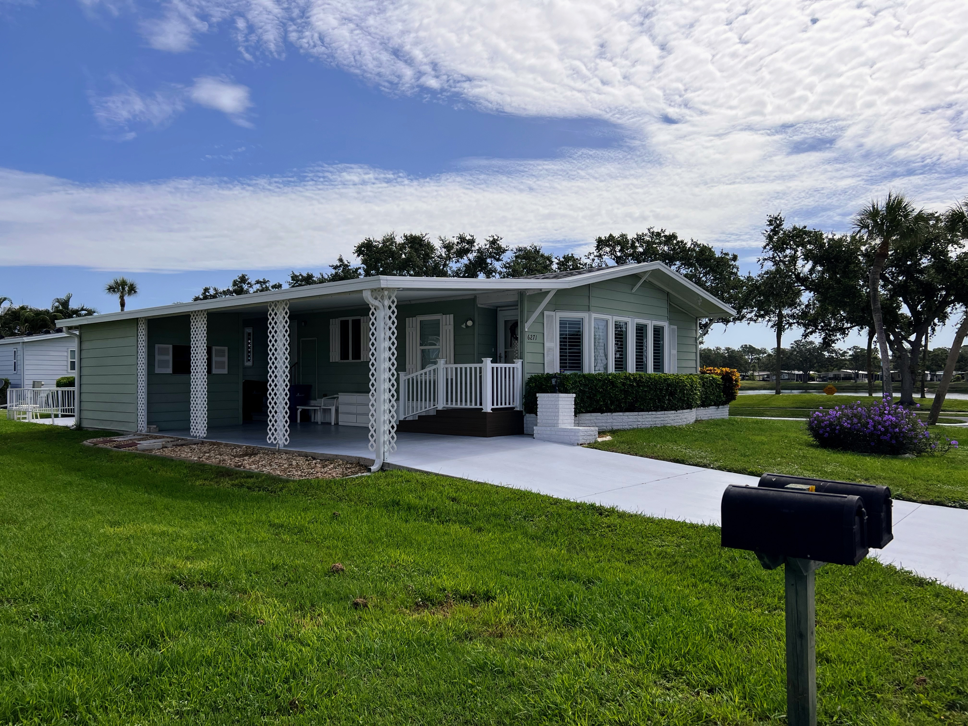 6271 Clydebank Circle, Lot 266, Sarasota, Florida 34241, 2 Bedrooms Bedrooms, ,2 BathroomsBathrooms,55-Plus Mobile Home,For Sale,Clydebank Circle, Lot 266,3909
