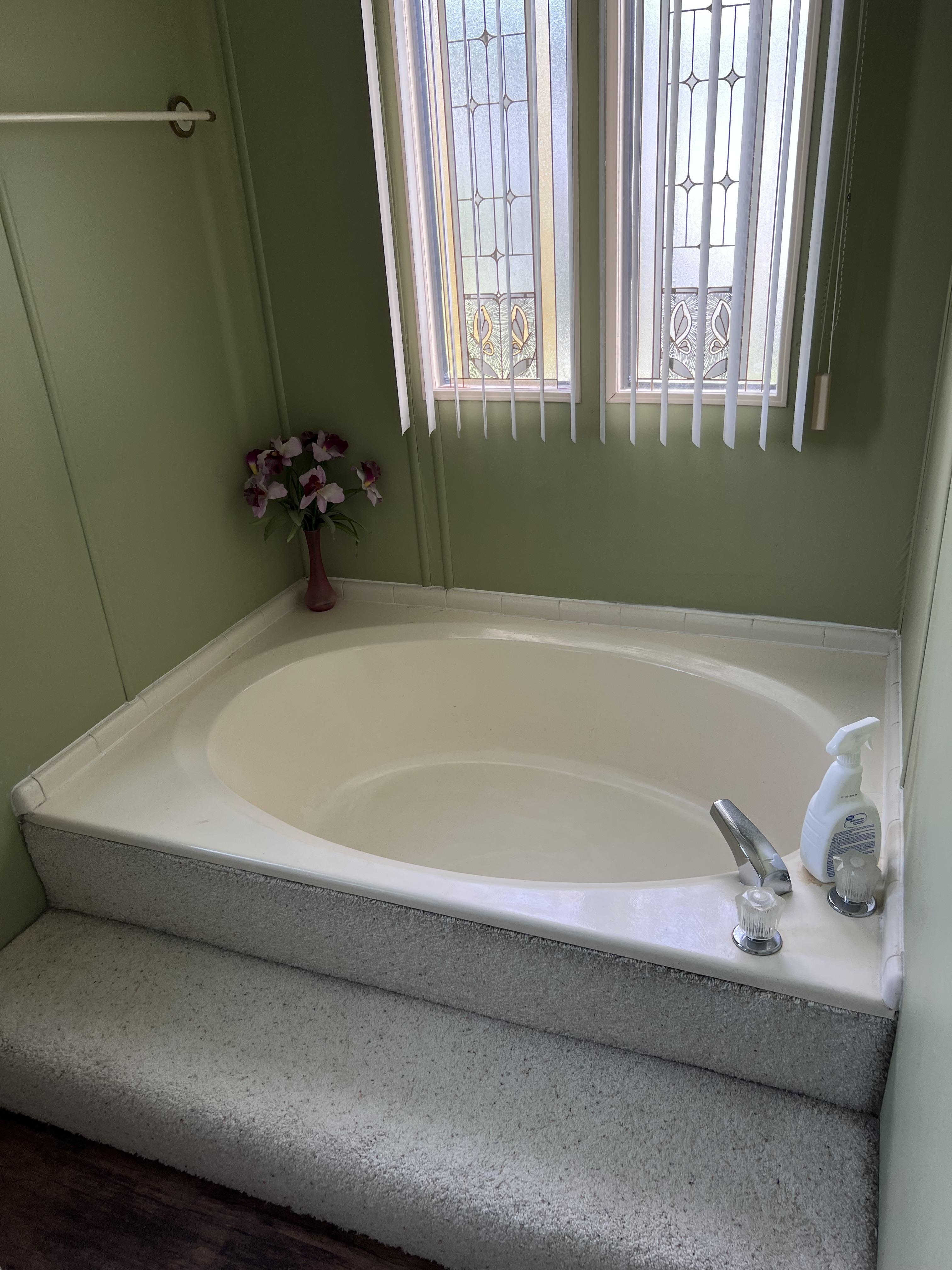 6271 Clydebank Circle, Lot 266, Sarasota, Florida 34241, 2 Bedrooms Bedrooms, ,2 BathroomsBathrooms,55-Plus Mobile Home,For Sale,Clydebank Circle, Lot 266,3909