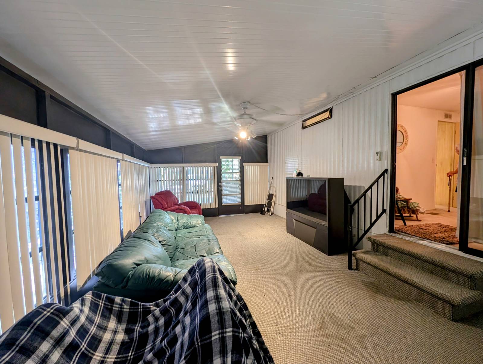 2772 Oakhill Village Circle, Brandon, Florida 33594, 2 Bedrooms Bedrooms, ,1.5 BathroomsBathrooms,55-Plus Mobile Home,For Sale,Oakhill Village Circle,3912