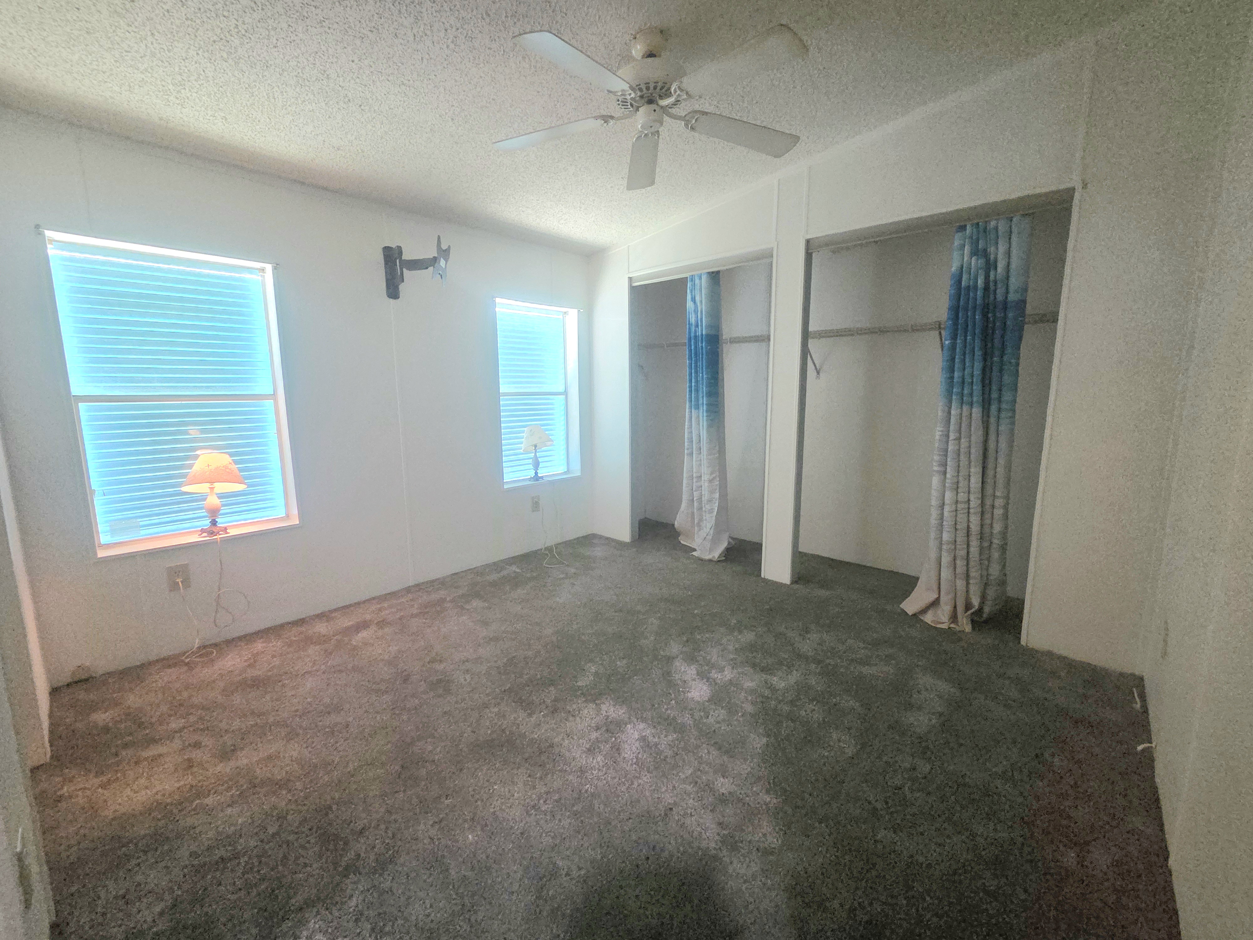 215 Rotterdam Avenue, Ellenton, Florida 34222, 2 Bedrooms Bedrooms, ,2 BathroomsBathrooms,55-Plus Mobile Home,For Sale,Rotterdam Avenue,3922