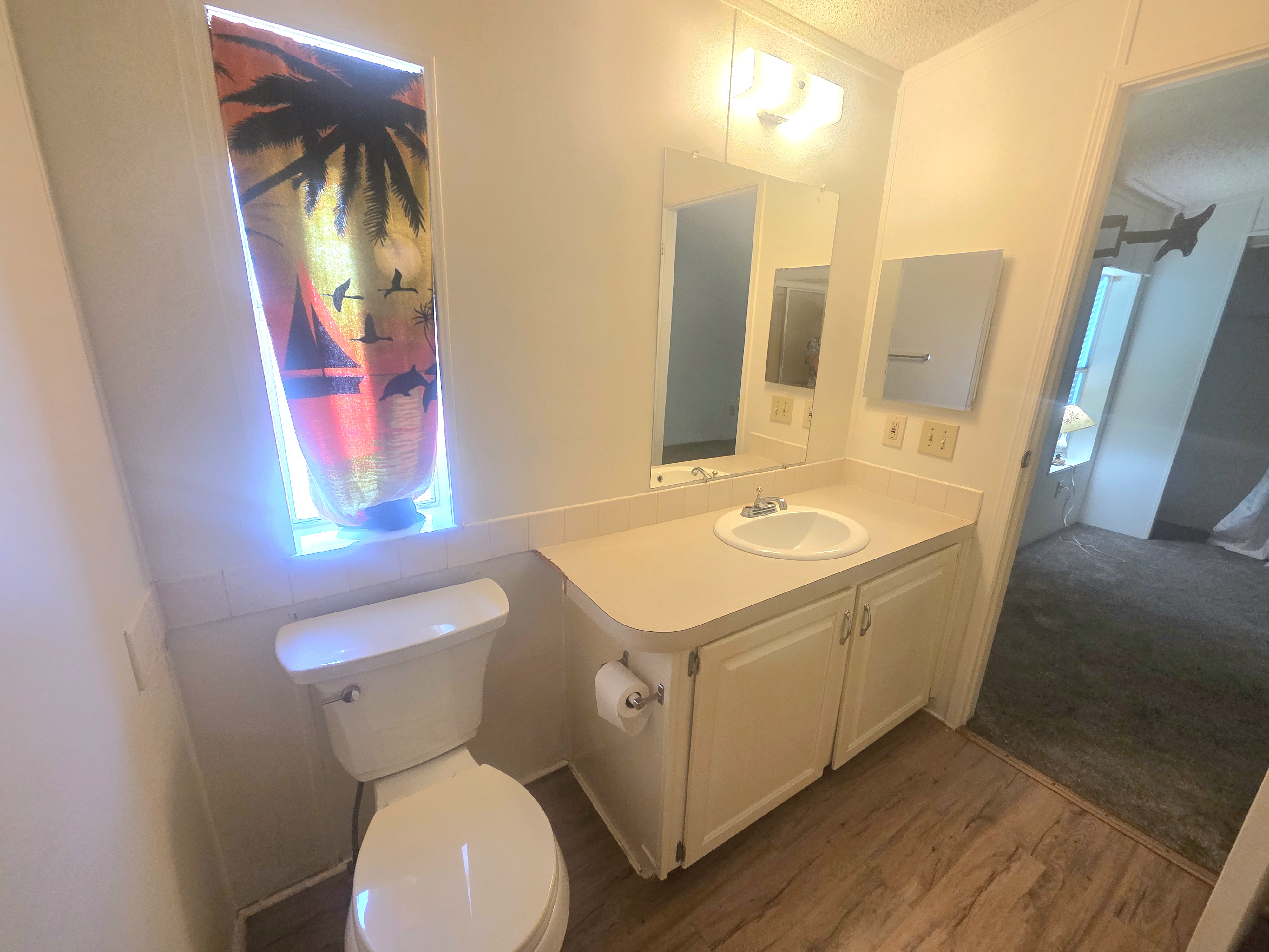 215 Rotterdam Avenue, Ellenton, Florida 34222, 2 Bedrooms Bedrooms, ,2 BathroomsBathrooms,55-Plus Mobile Home,For Sale,Rotterdam Avenue,3922