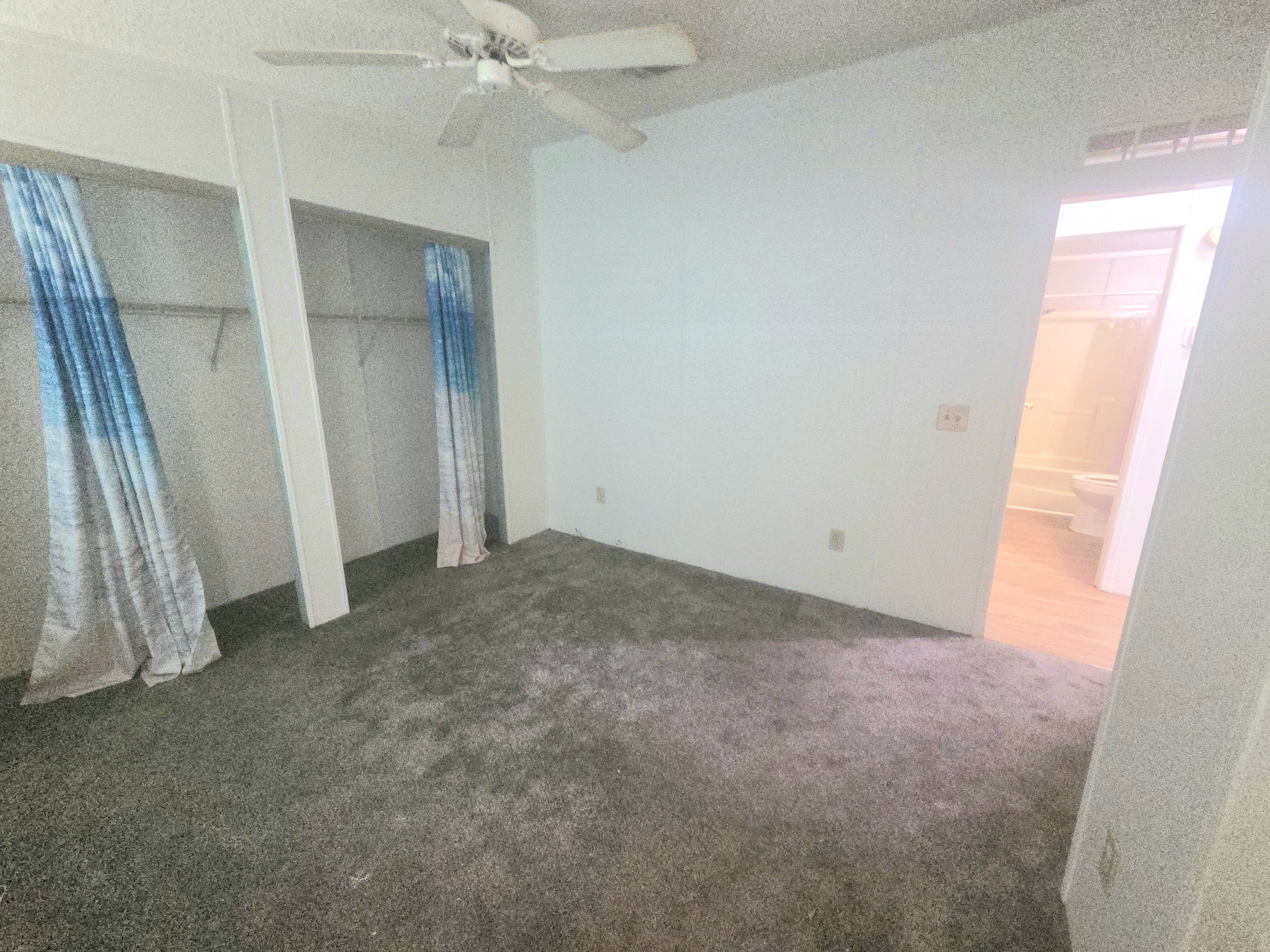 215 Rotterdam Avenue, Ellenton, Florida 34222, 2 Bedrooms Bedrooms, ,2 BathroomsBathrooms,55-Plus Mobile Home,For Sale,Rotterdam Avenue,3922