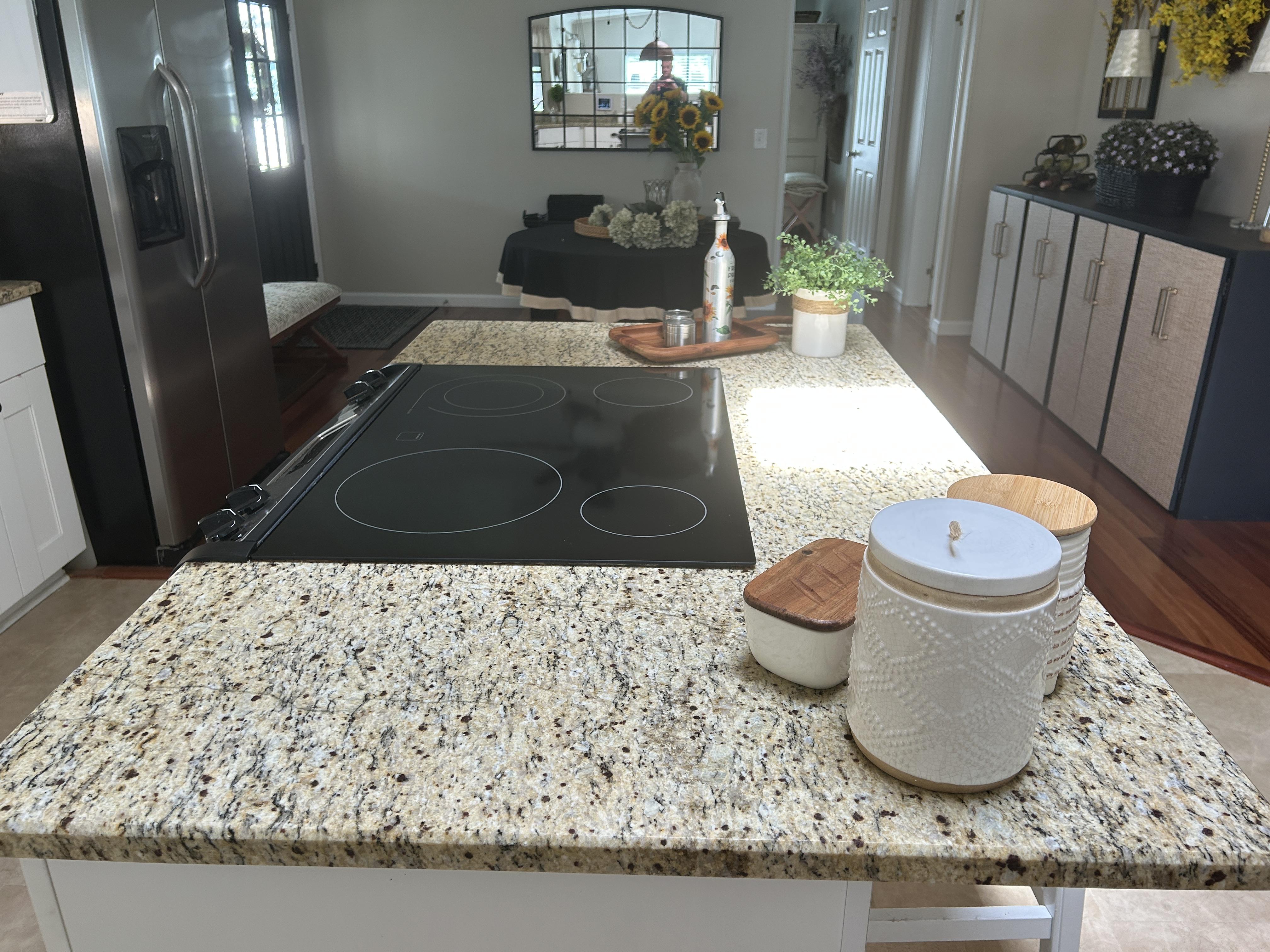 10723 Central Park Avenue, New Port Richey, Florida 34655, 2 Bedrooms Bedrooms, ,2 BathroomsBathrooms,55-Plus Mobile Home,For Sale,Central Park Avenue,3923