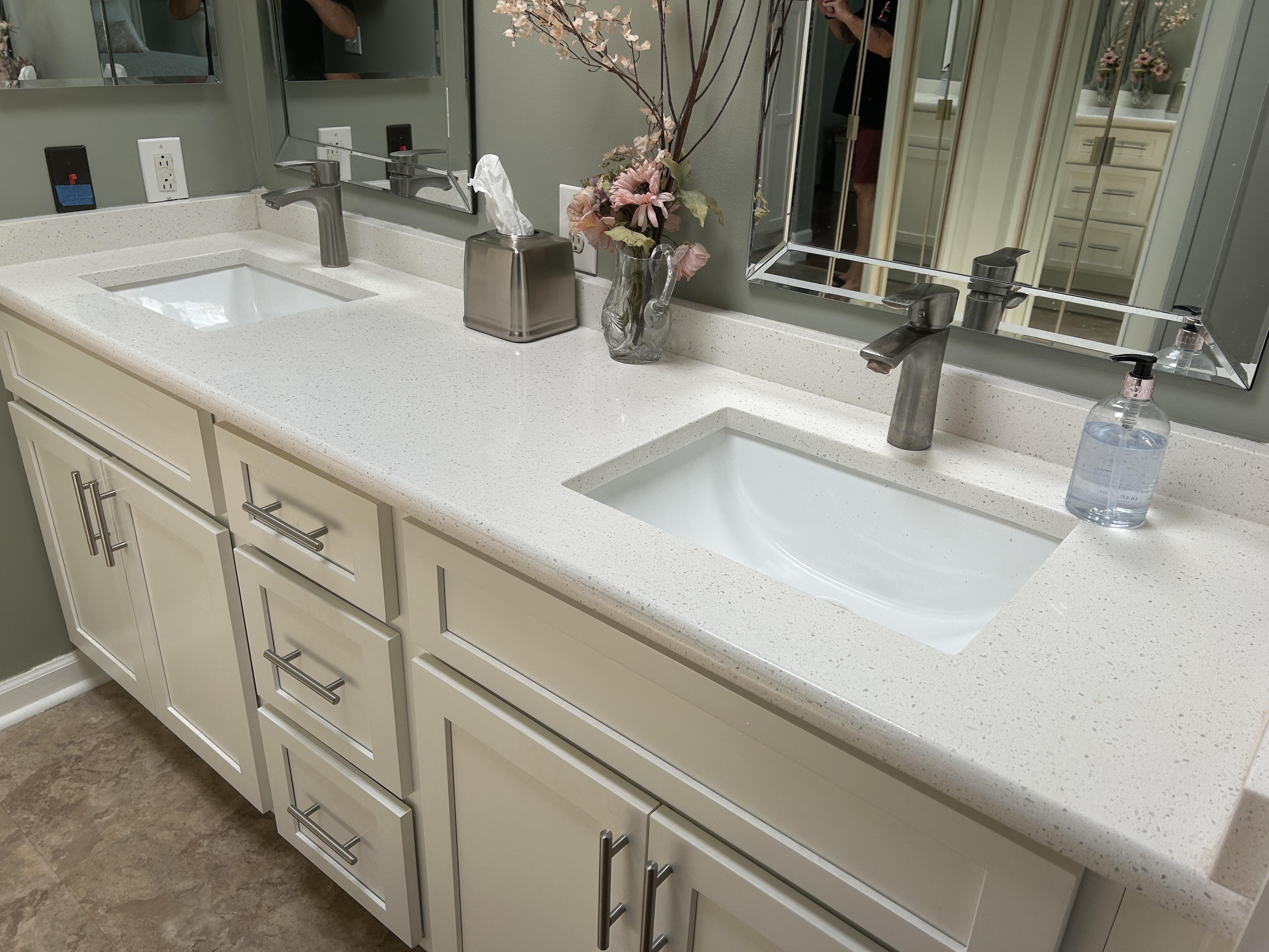 10723 Central Park Avenue, New Port Richey, Florida 34655, 2 Bedrooms Bedrooms, ,2 BathroomsBathrooms,55-Plus Mobile Home,For Sale,Central Park Avenue,3923