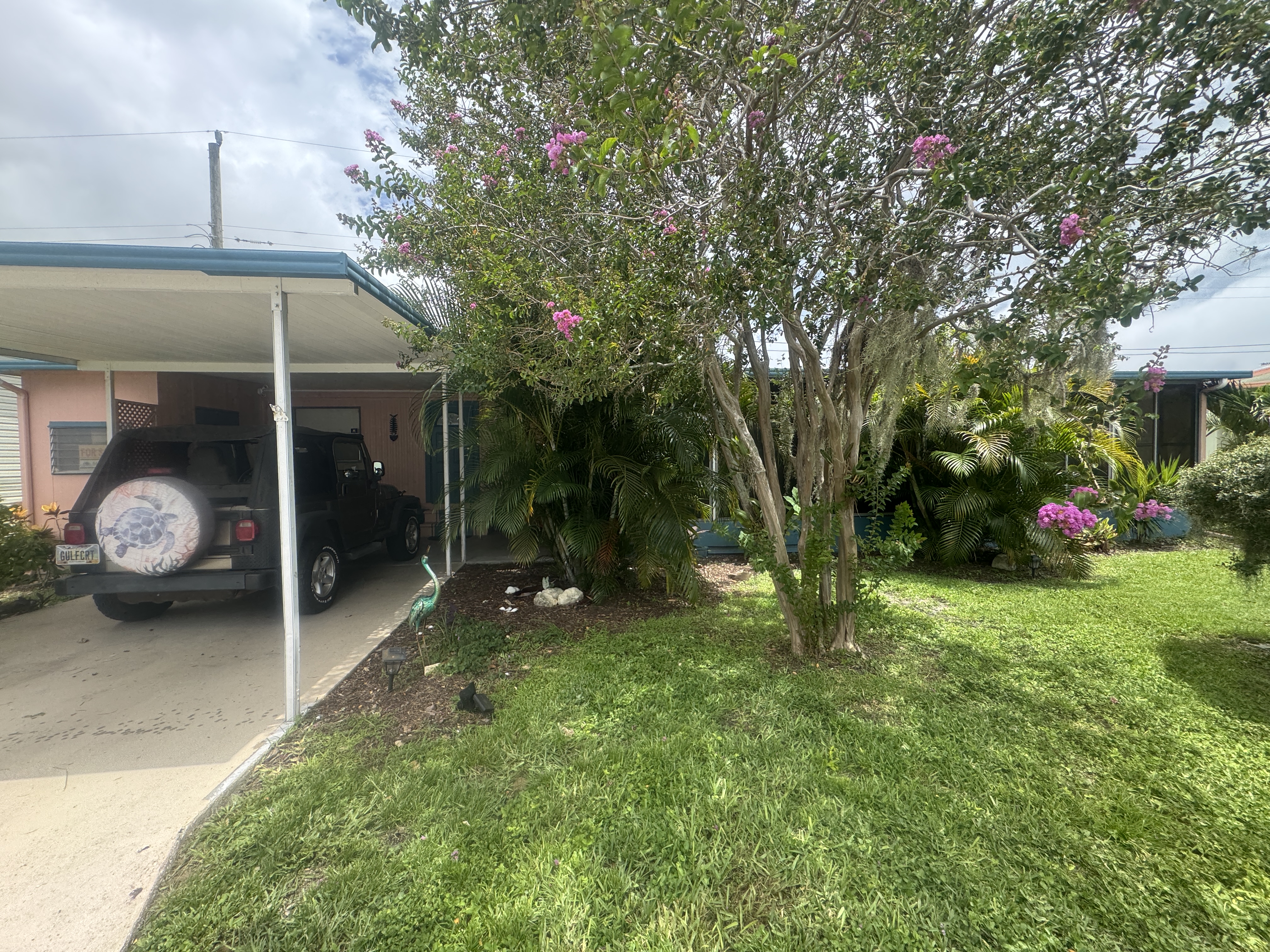 916 52nd Avenue Lane West, Lot L915, Bradenton, Florida 34207, 2 Bedrooms Bedrooms, ,2 BathroomsBathrooms,55-Plus Mobile Home,For Sale,52nd Avenue Lane West, Lot L915,3924