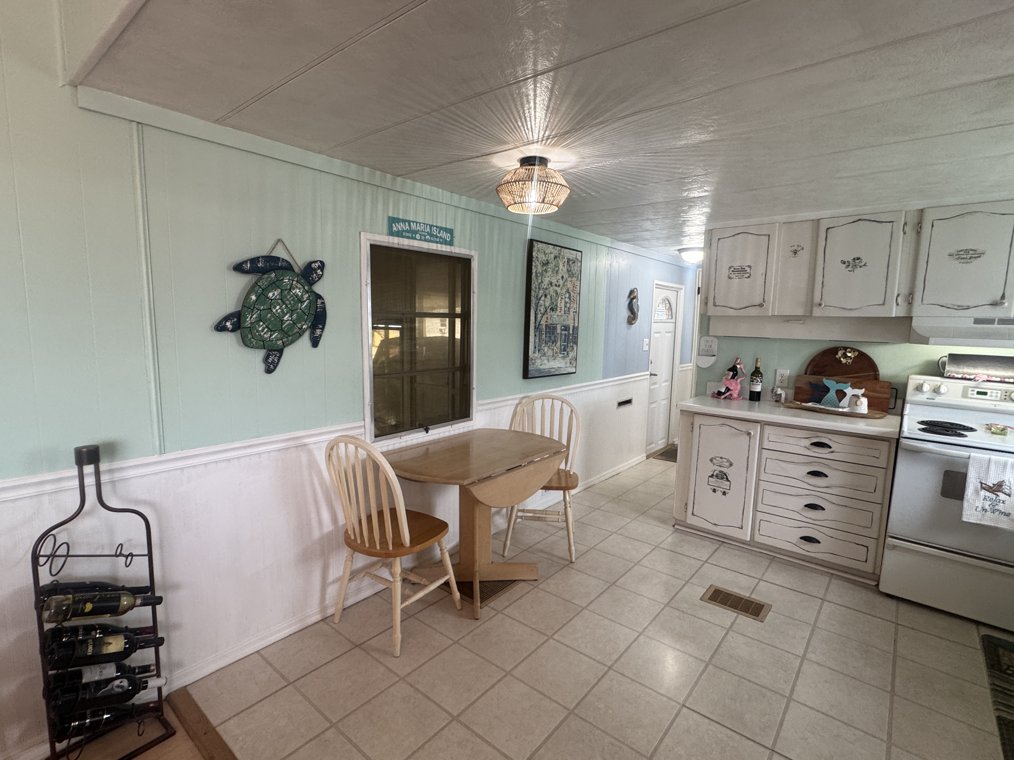 916 52nd Avenue Lane West, Lot L915, Bradenton, Florida 34207, 2 Bedrooms Bedrooms, ,2 BathroomsBathrooms,55-Plus Mobile Home,For Sale,52nd Avenue Lane West, Lot L915,3924