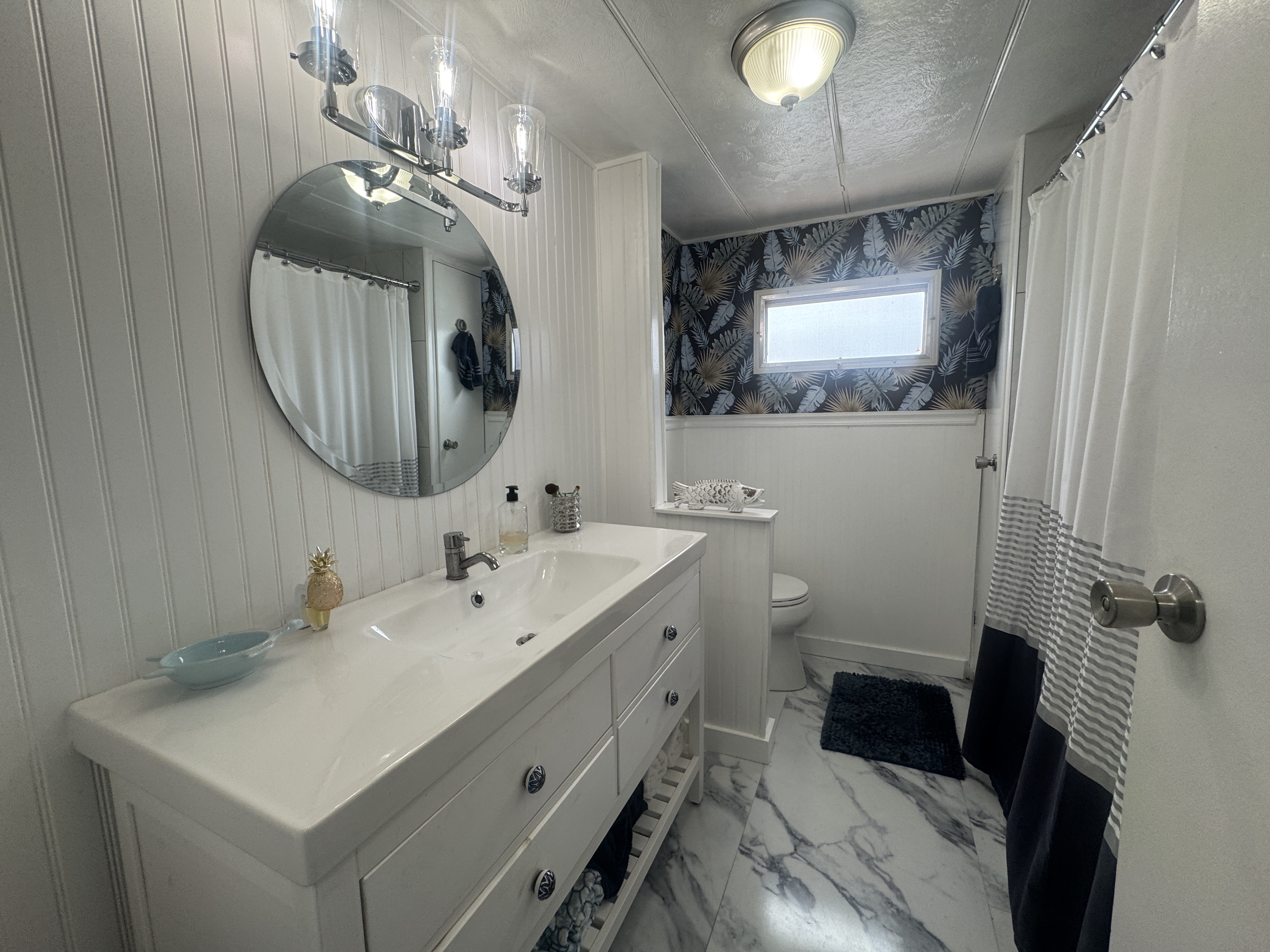 916 52nd Avenue Lane West, Lot L915, Bradenton, Florida 34207, 2 Bedrooms Bedrooms, ,2 BathroomsBathrooms,55-Plus Mobile Home,For Sale,52nd Avenue Lane West, Lot L915,3924