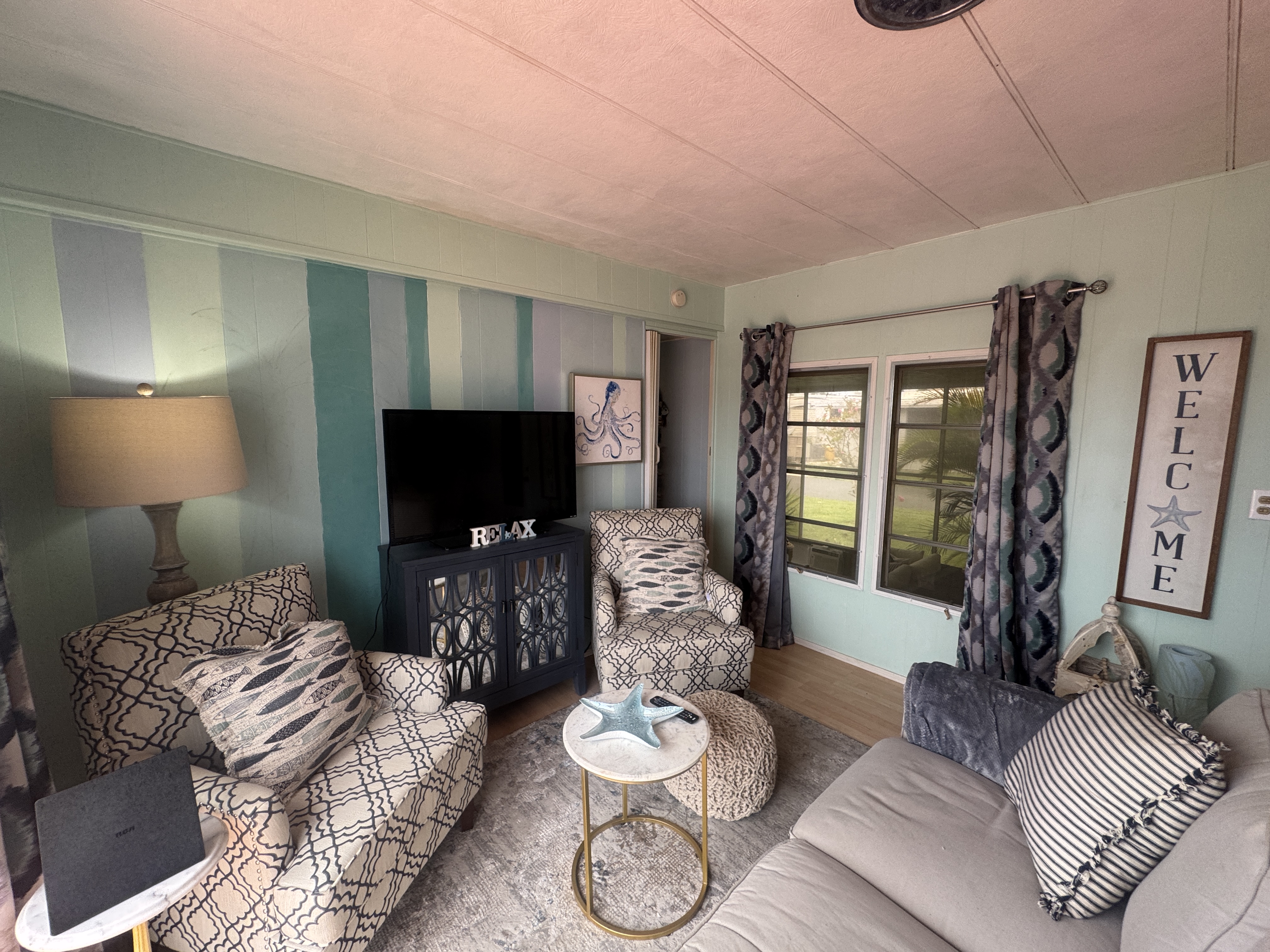 916 52nd Avenue Lane West, Lot L915, Bradenton, Florida 34207, 2 Bedrooms Bedrooms, ,2 BathroomsBathrooms,55-Plus Mobile Home,For Sale,52nd Avenue Lane West, Lot L915,3924