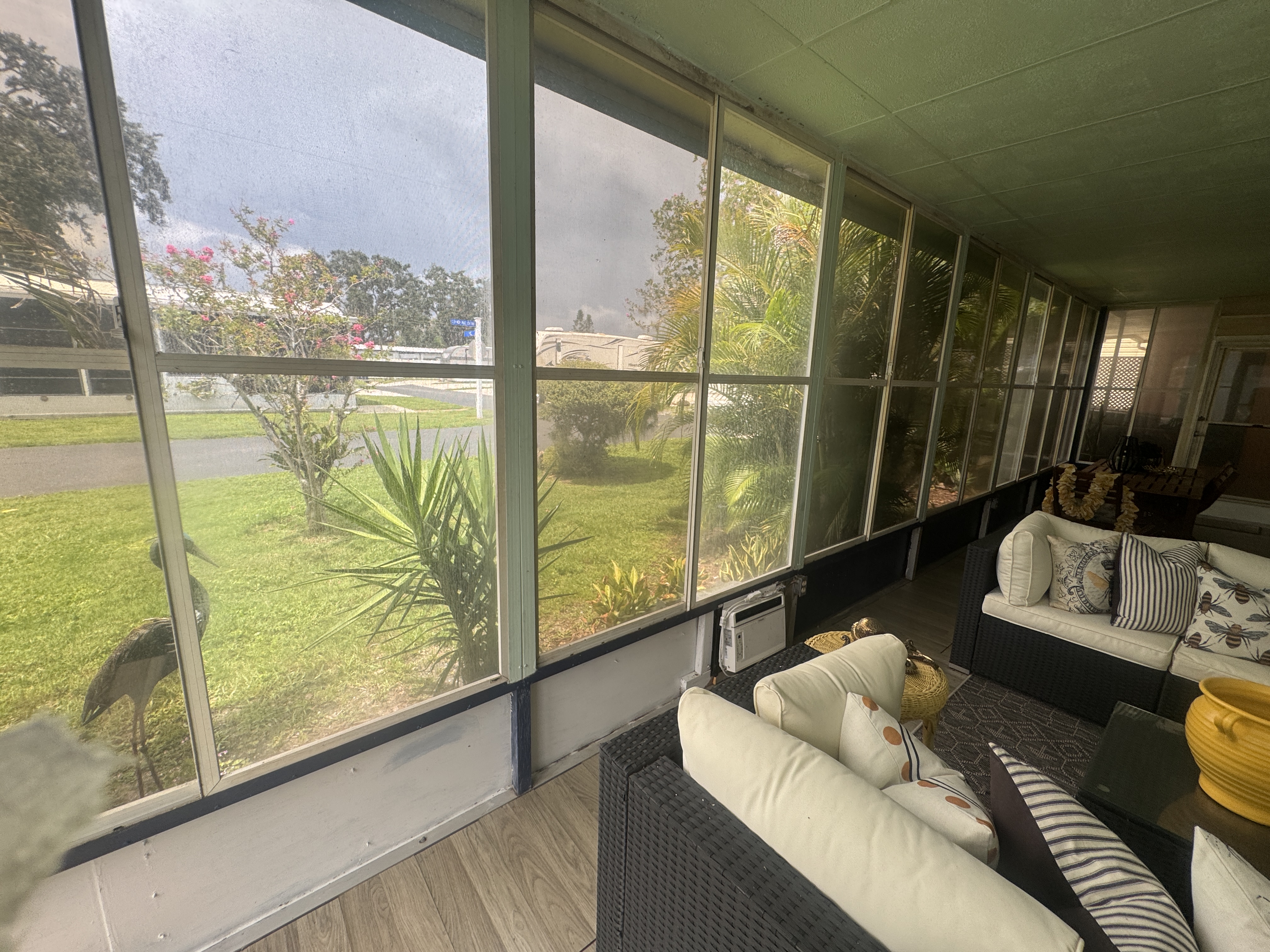 916 52nd Avenue Lane West, Lot L915, Bradenton, Florida 34207, 2 Bedrooms Bedrooms, ,2 BathroomsBathrooms,55-Plus Mobile Home,For Sale,52nd Avenue Lane West, Lot L915,3924