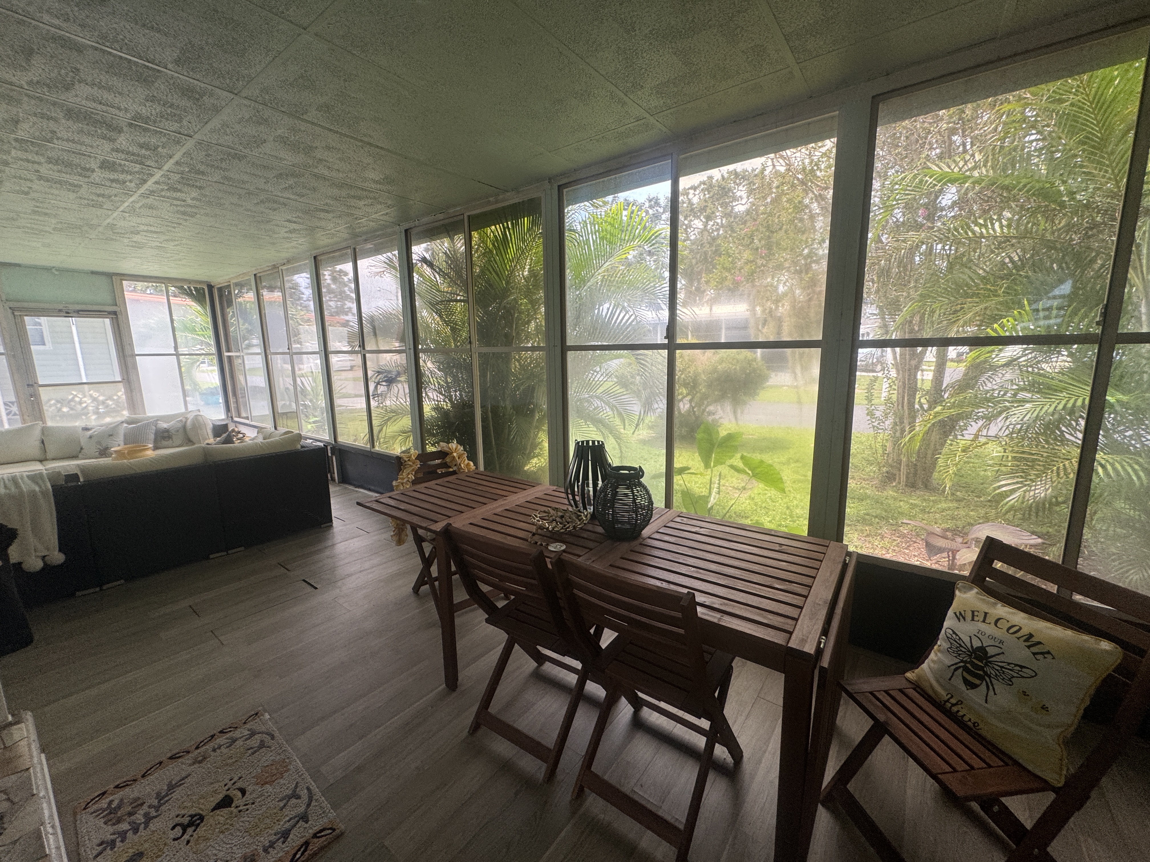 916 52nd Avenue Lane West, Lot L915, Bradenton, Florida 34207, 2 Bedrooms Bedrooms, ,2 BathroomsBathrooms,55-Plus Mobile Home,For Sale,52nd Avenue Lane West, Lot L915,3924
