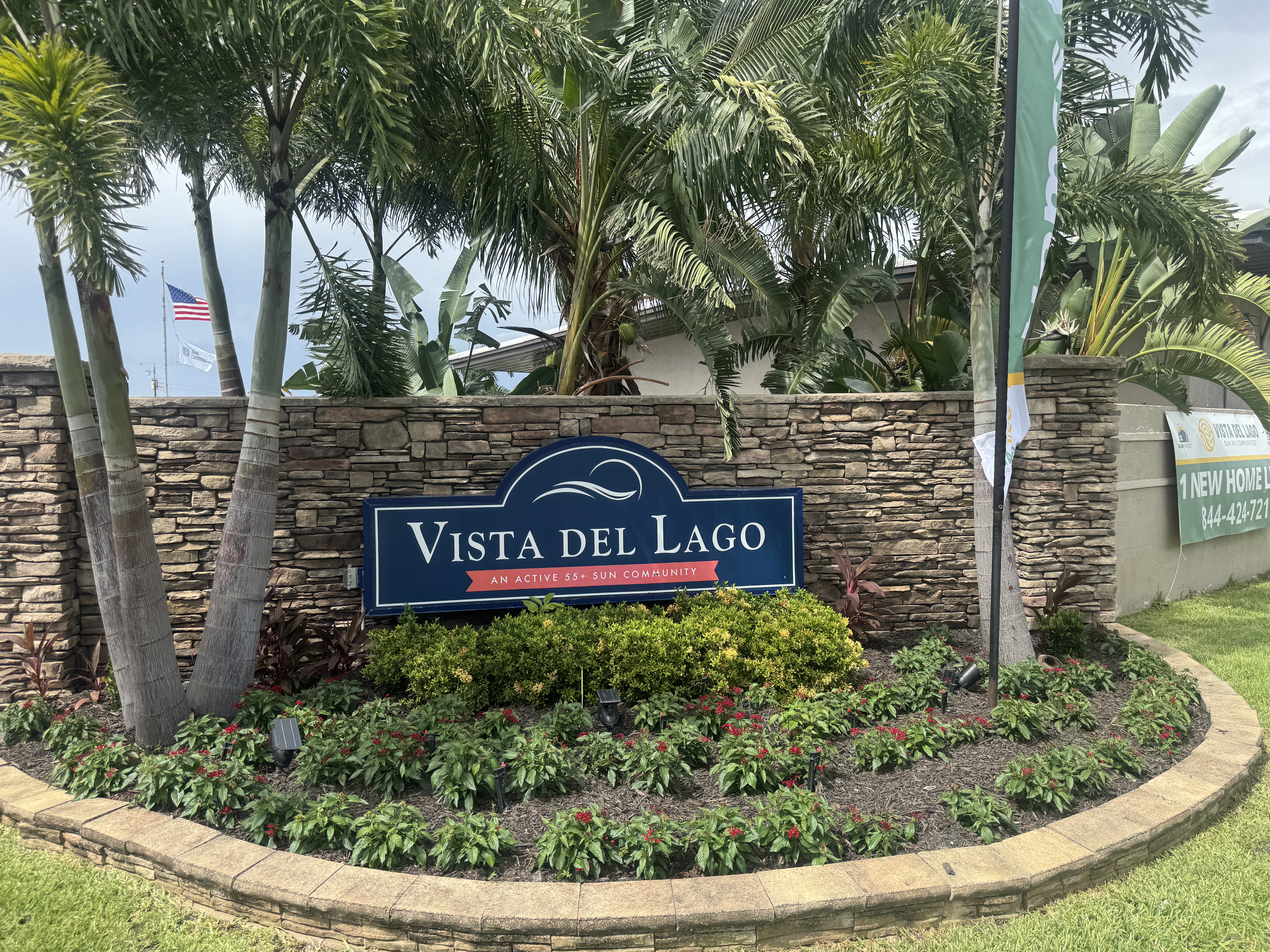 916 52nd Avenue Lane West, Lot L915, Bradenton, Florida 34207, 2 Bedrooms Bedrooms, ,2 BathroomsBathrooms,55-Plus Mobile Home,For Sale,52nd Avenue Lane West, Lot L915,3924